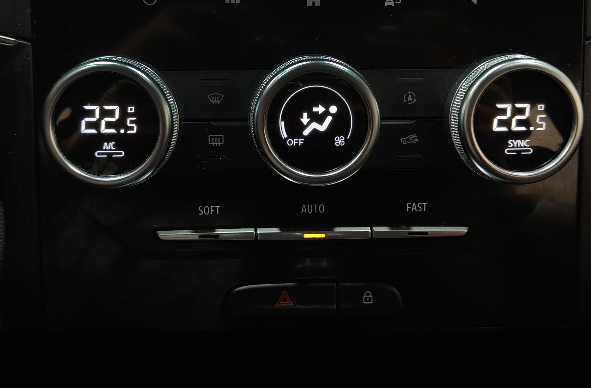 Renault Talisman Sport Tourer Limited Blue dCi - foto 28