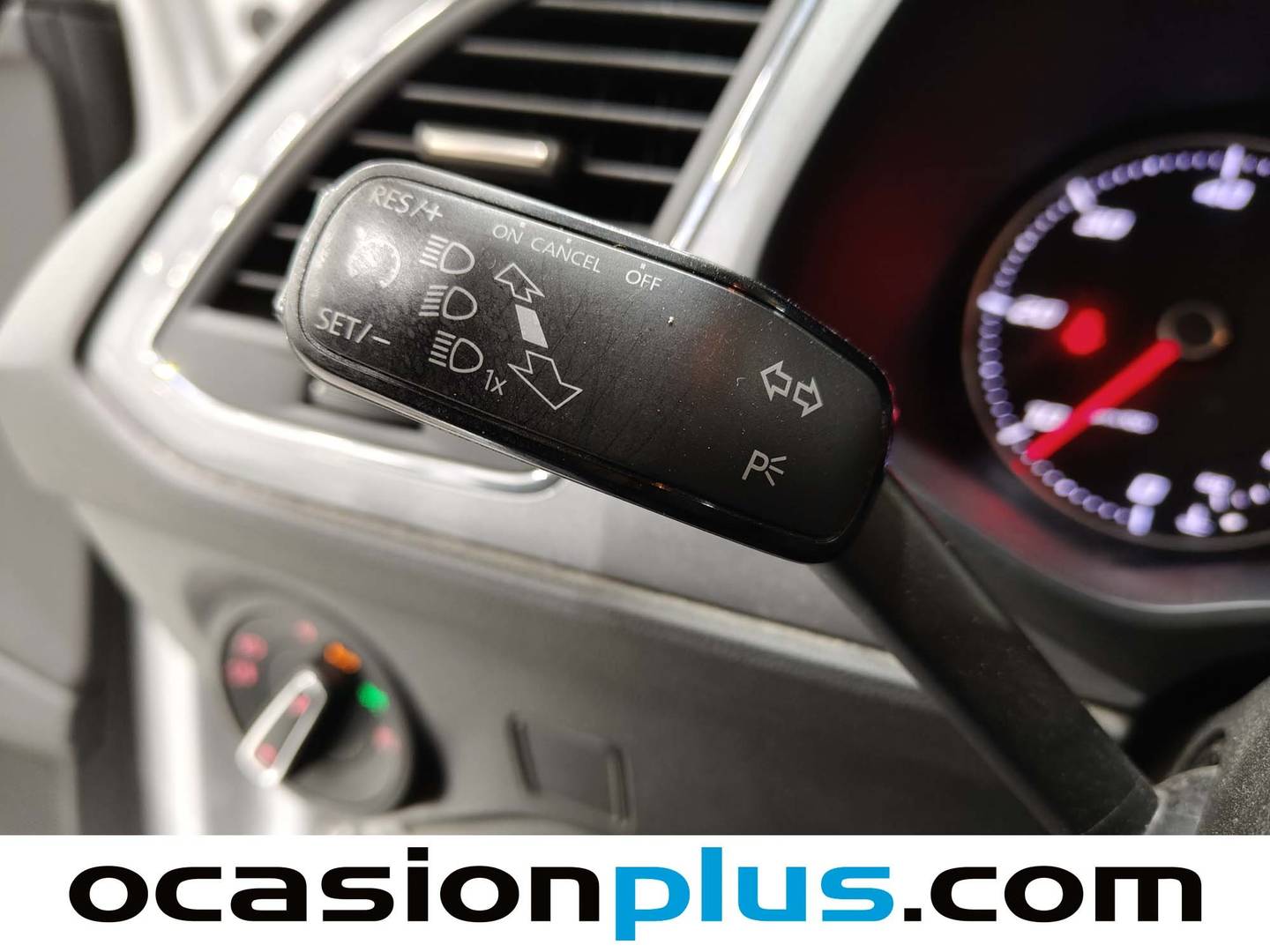 Foto Seat León SEAT León ST 2.0 TDI S&S FR (184 CV)