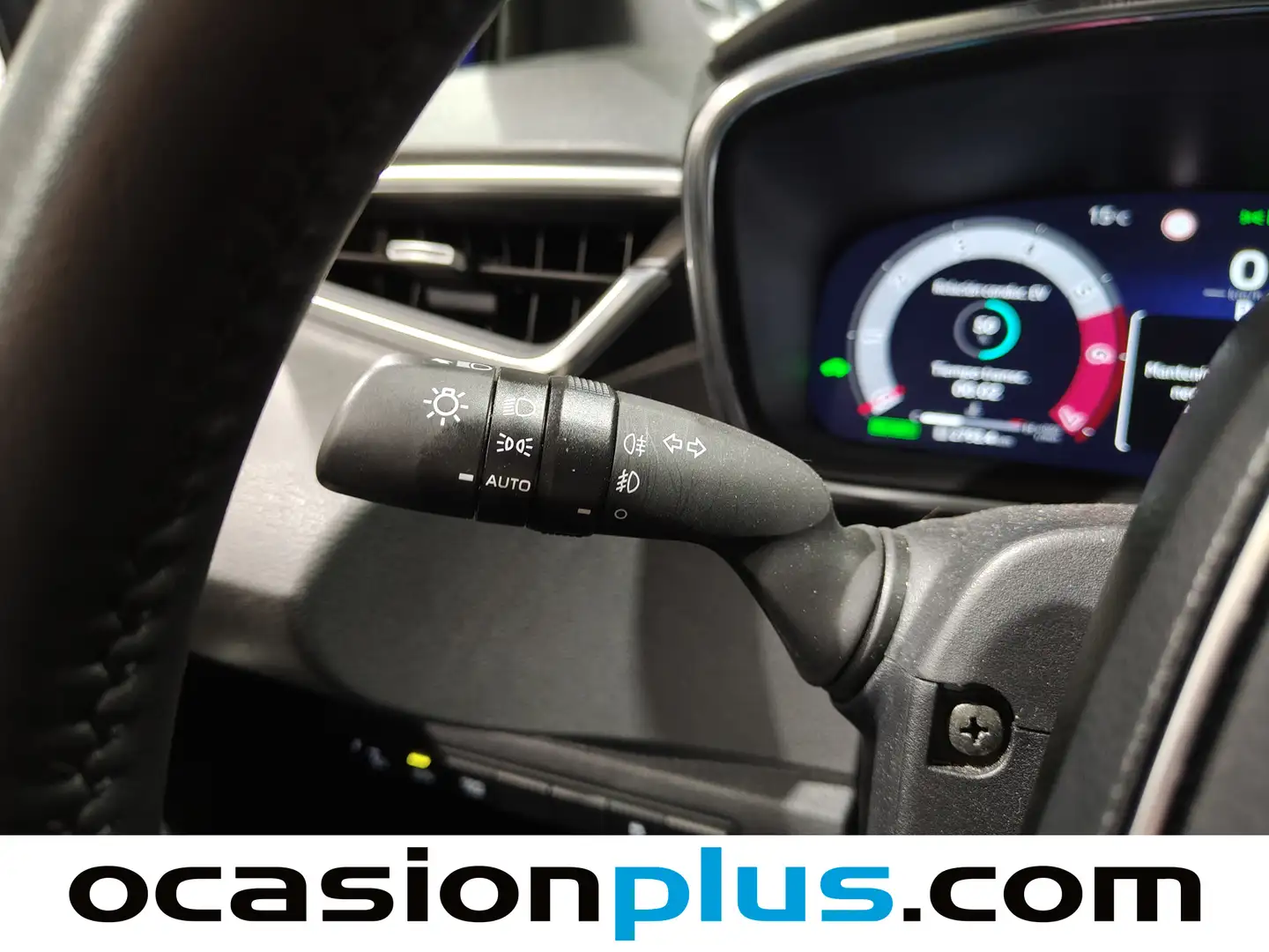 Foto Toyota Corolla Toyota Corolla 140H Active Plus (140 CV)