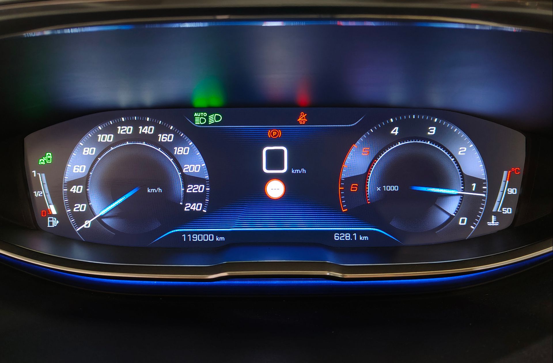 Peugeot 3008 BlueHDi 120 GT-Line - foto 32