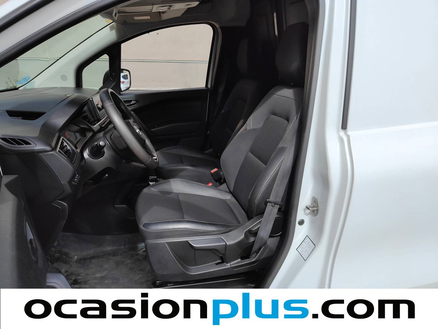 Foto asientos delanteros Nissan Townstar Nissan Townstar Furgon 1.3G L1 Profesional (130 CV)