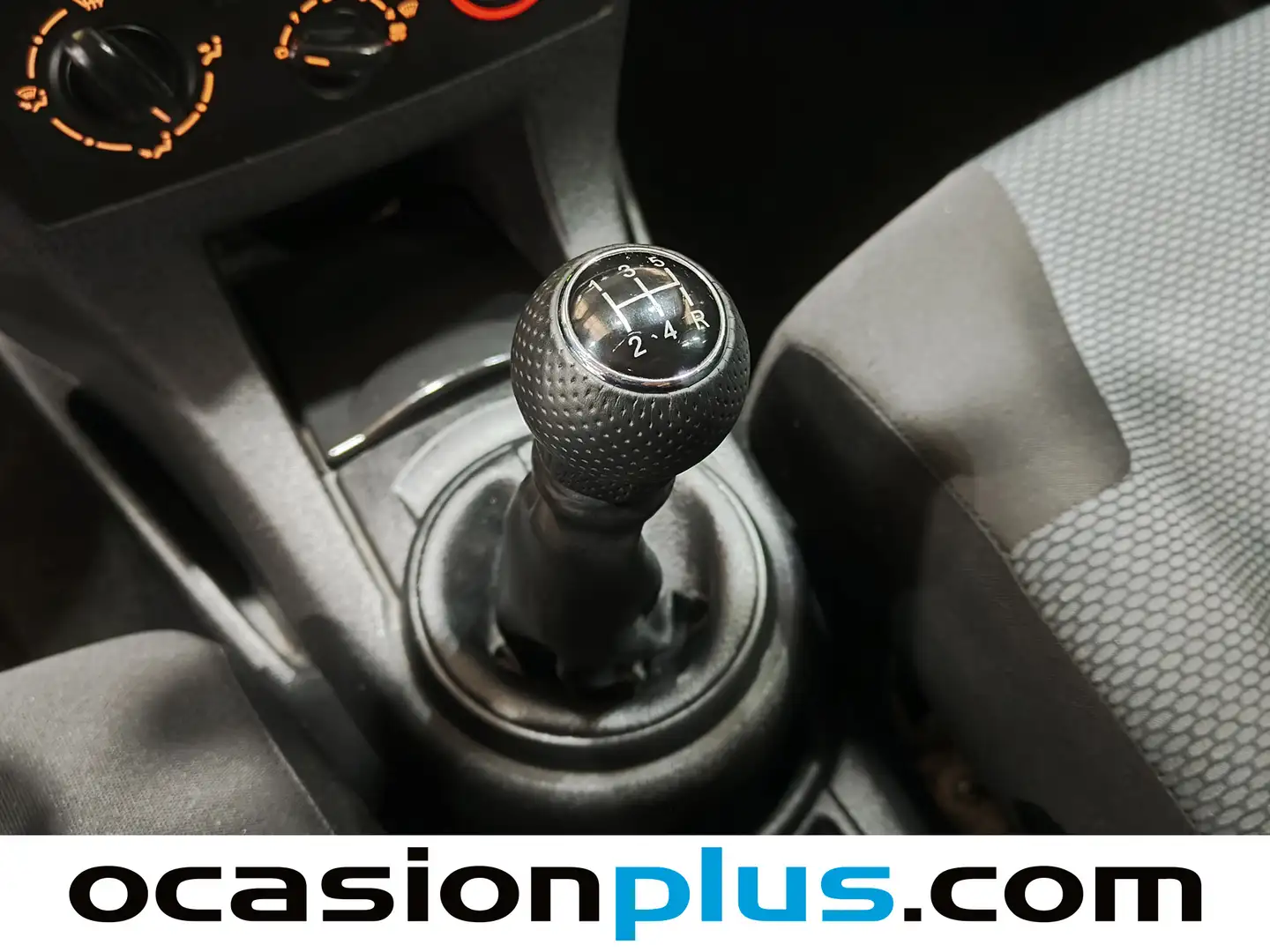 Foto Citroën C4 Citroen C4 1.4i 16v LX (90 CV)