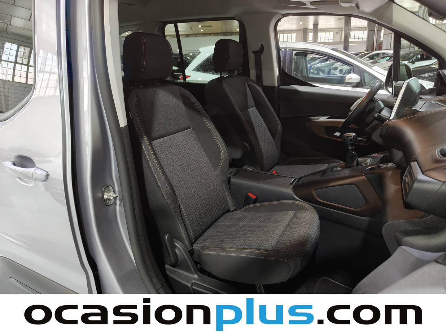 Foto Peugeot Rifter Peugeot Rifter BlueHDi 130 GT Business Standard  (130 CV)