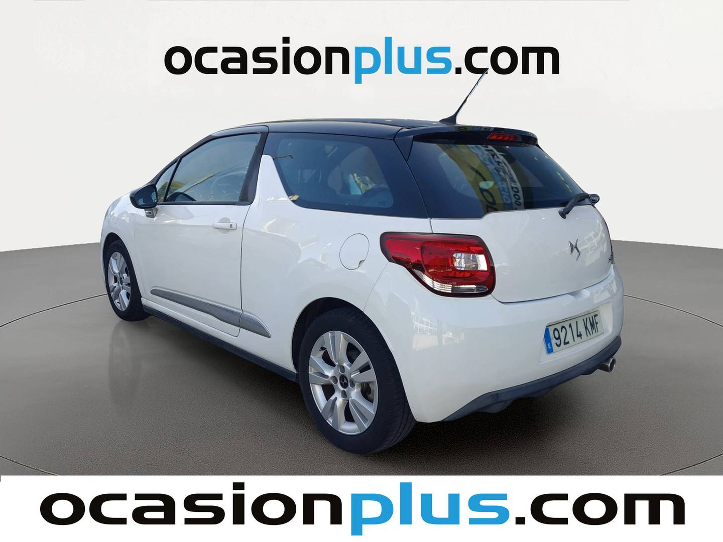 Foto trasera DS DS 3 DS DS3 Crossback BlueHDi 100 S&S Desire (99 CV) izquierda