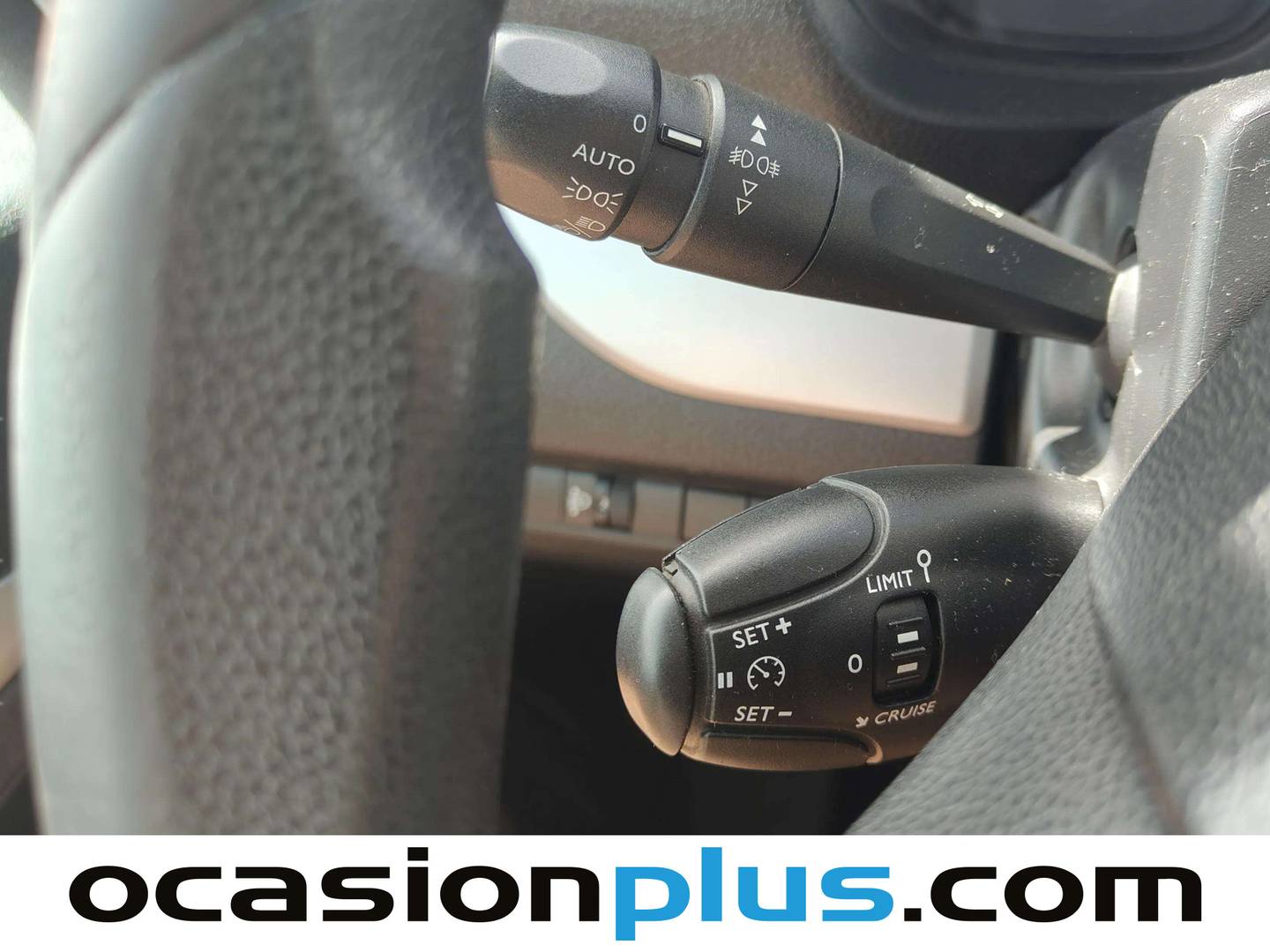 Equipamiento del Citroën Spacetourer Citroën Spacetourer BlueHDi 115 Talla M Business (115 CV) 9 Plazas