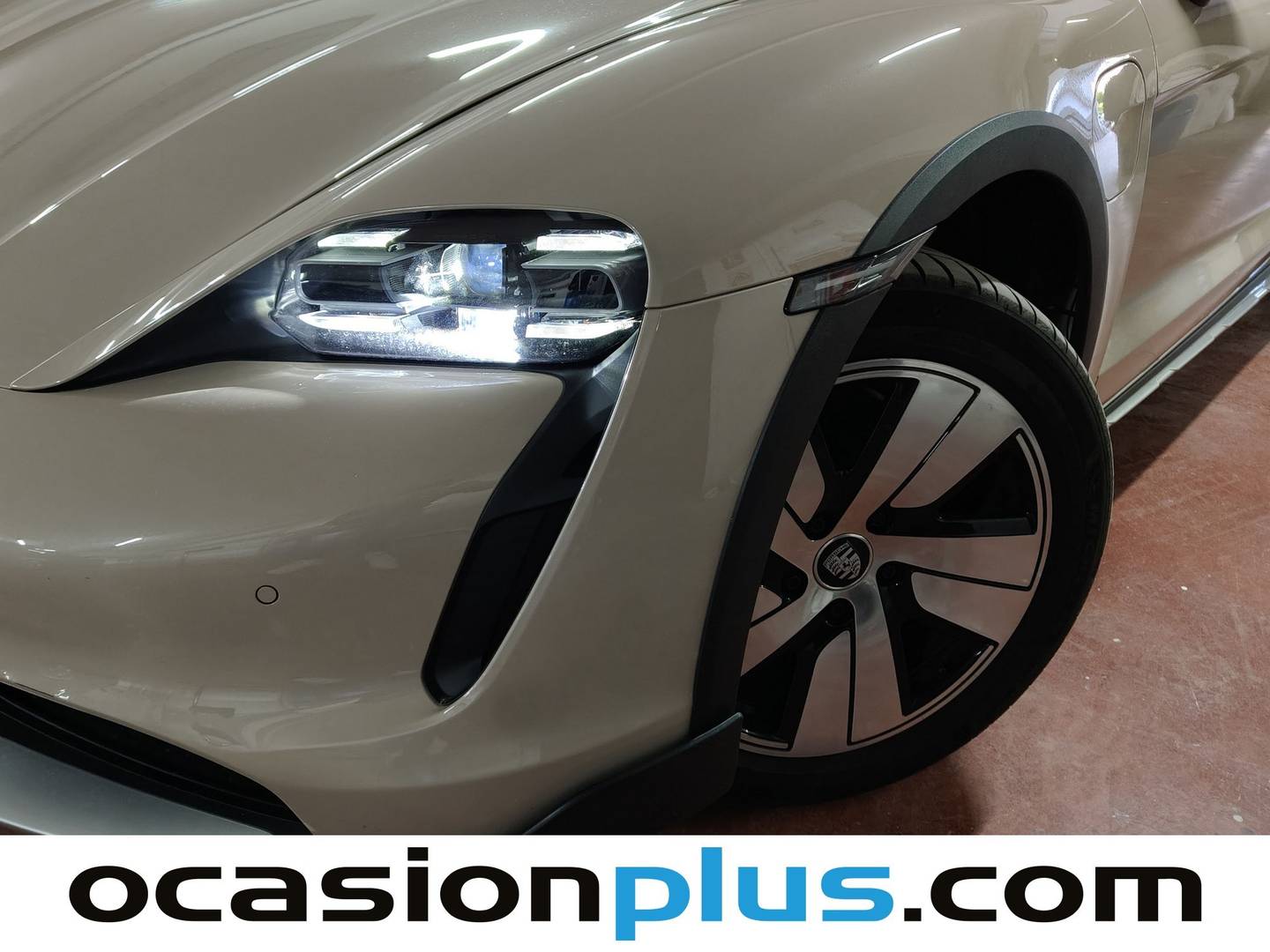 Foto Porsche Taycan Porsche Taycan 4 Cross Turismo (476 CV)