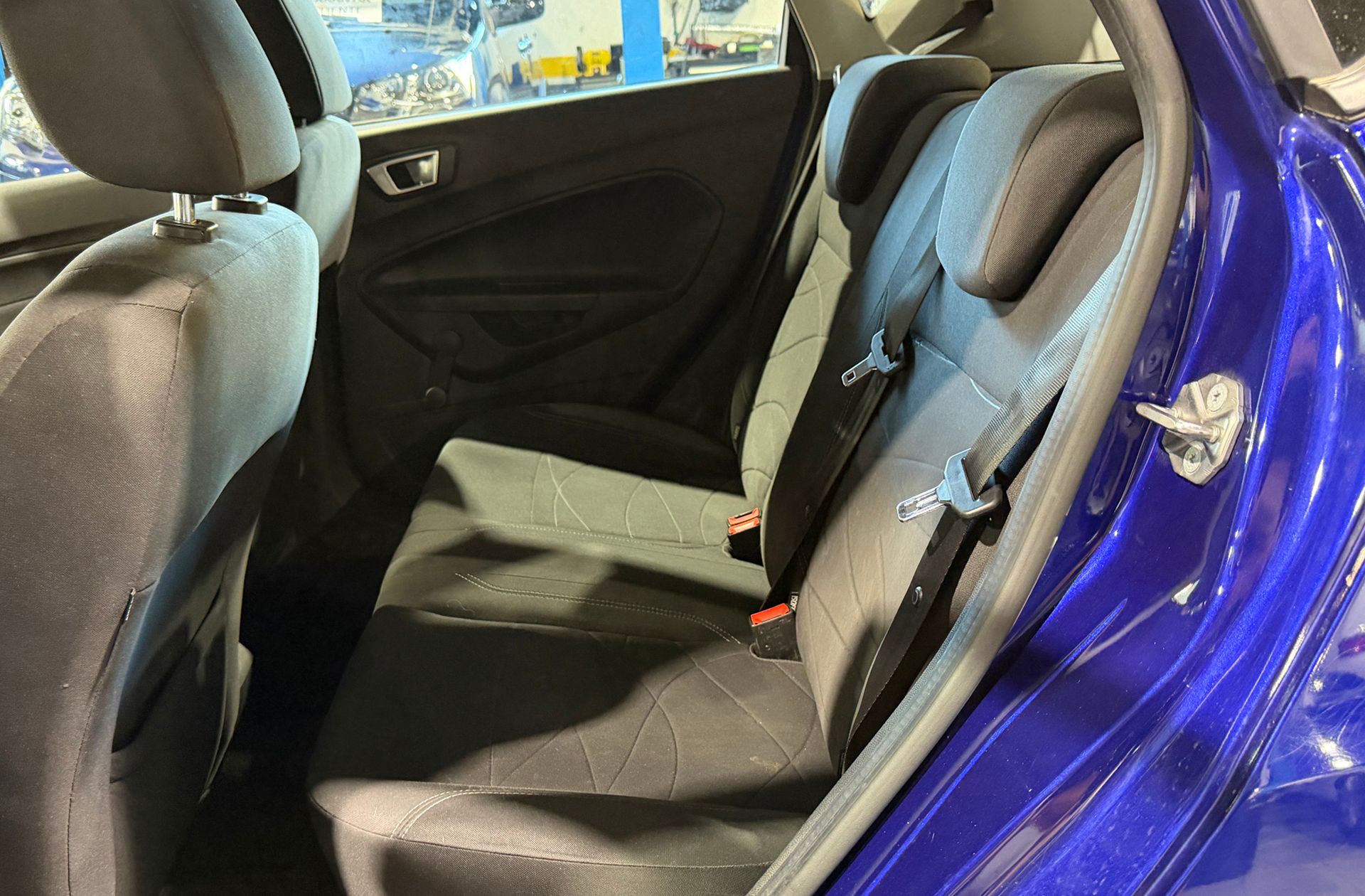 Ford Fiesta 1.0 EcoBoost Trend - foto 9