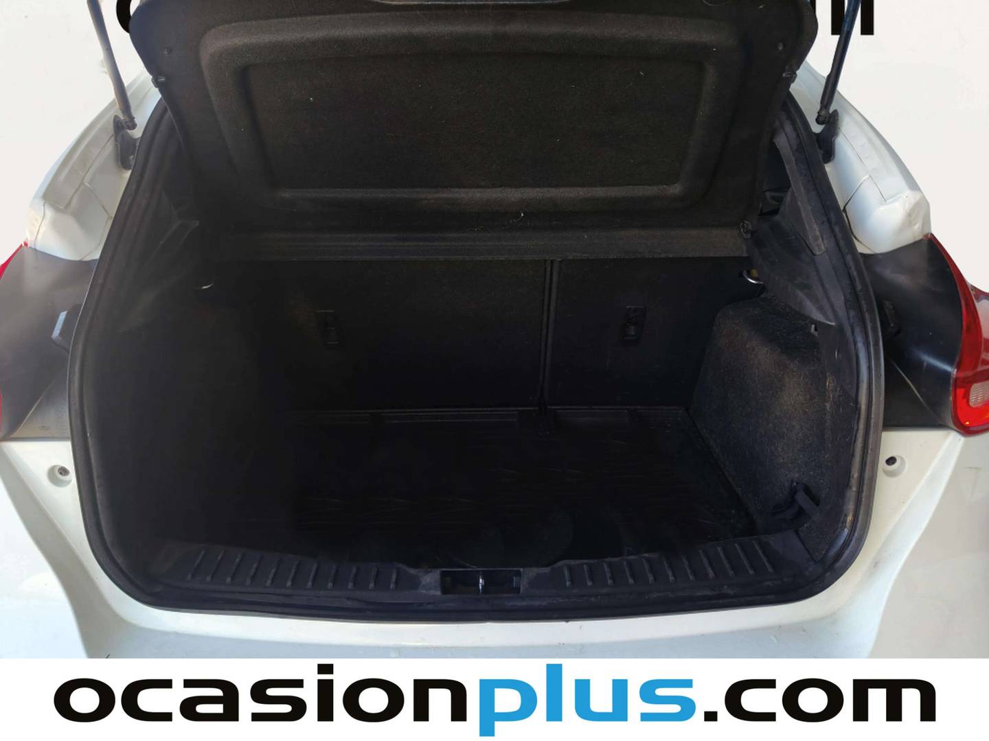 Fotos maletero Ford Focus Ford Focus 1.0 Ecoboost S&S ST-Line (125 CV)
