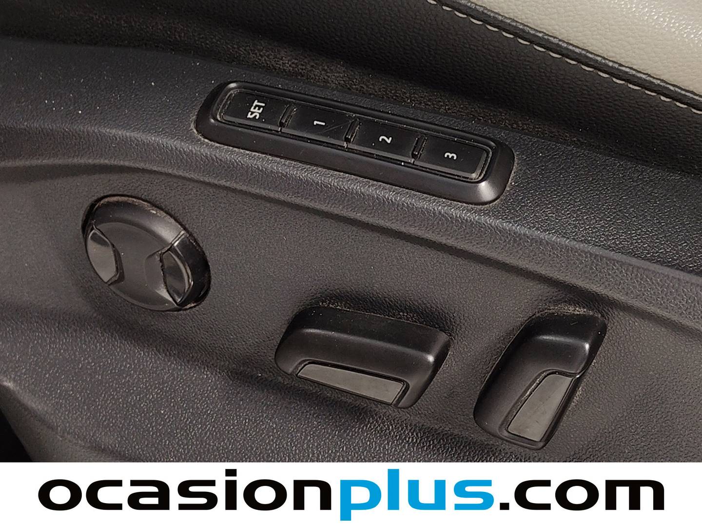 Paquetes del Volkswagen Tiguan Volkswagen Tiguan Sport 2.0 TDI BMT 4Motion (190 CV) DSG Pack R-Line