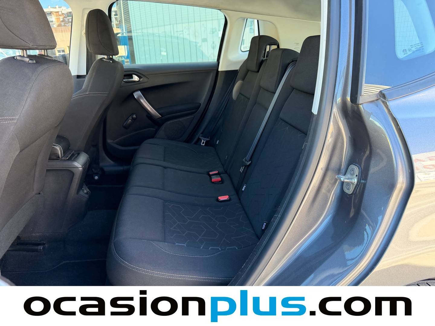 Foto asientos traseros Peugeot 2008 Peugeot 2008 e-HDI 92 Active (92 CV)
