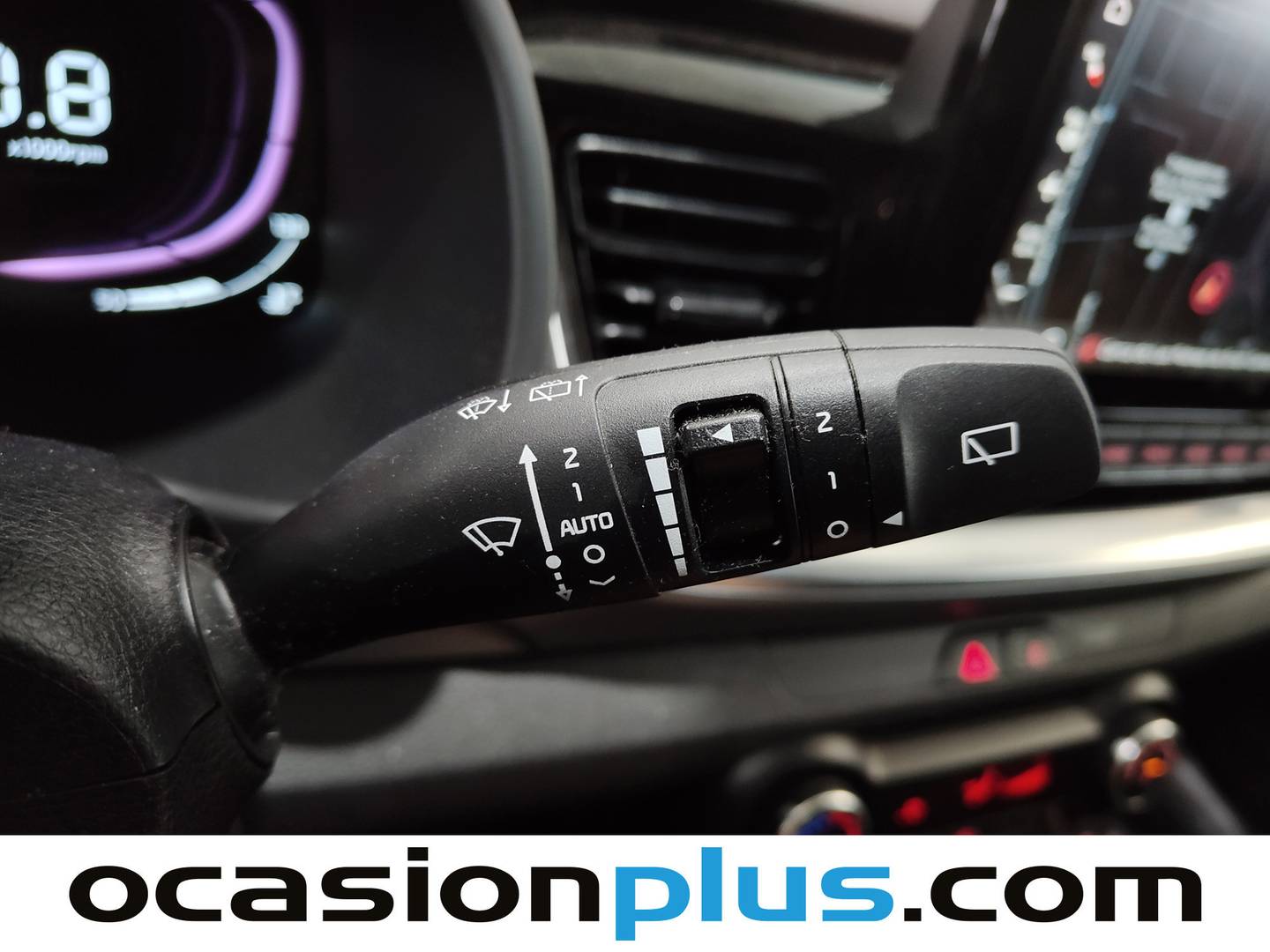 Foto KIA Stonic Kia Stonic 1.0 T-GDi Concept (100 CV)