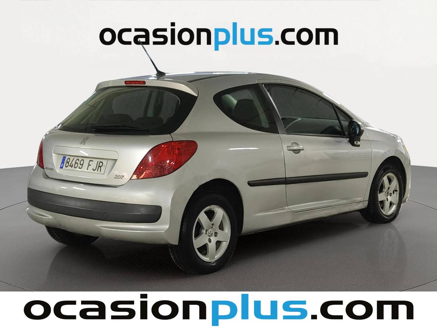 Foto trasera Peugeot 207 Peugeot 207 1.4 16v XS (90 CV) derecha