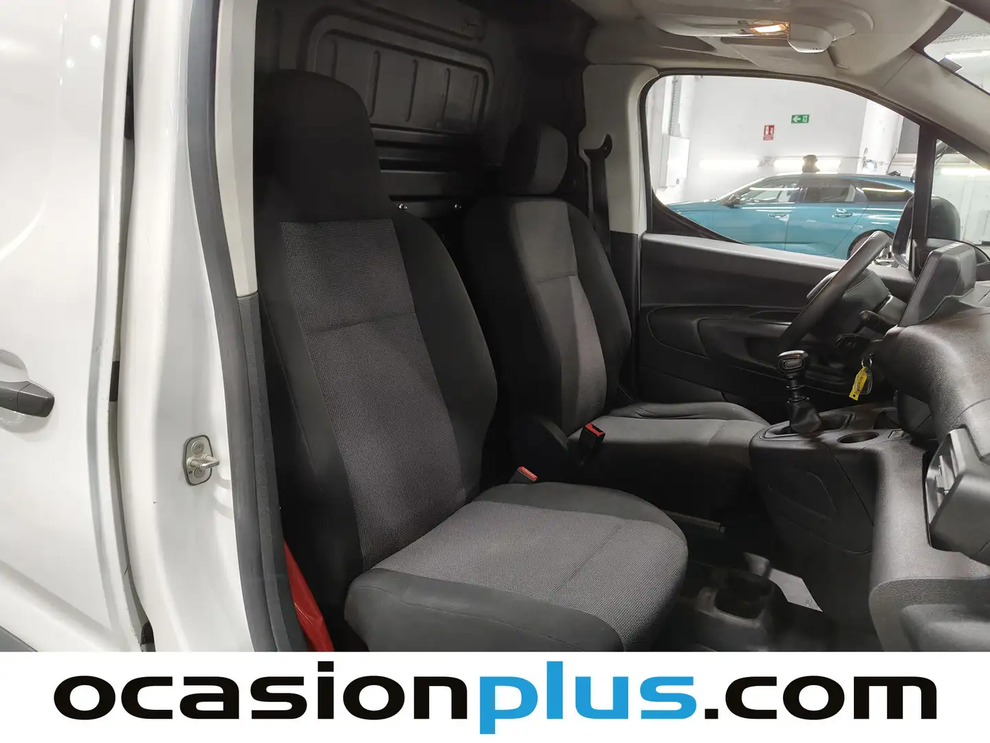 Foto Peugeot Partner Peugeot Partner BlueHDi 100 Pro Standard 600kg (98 CV)