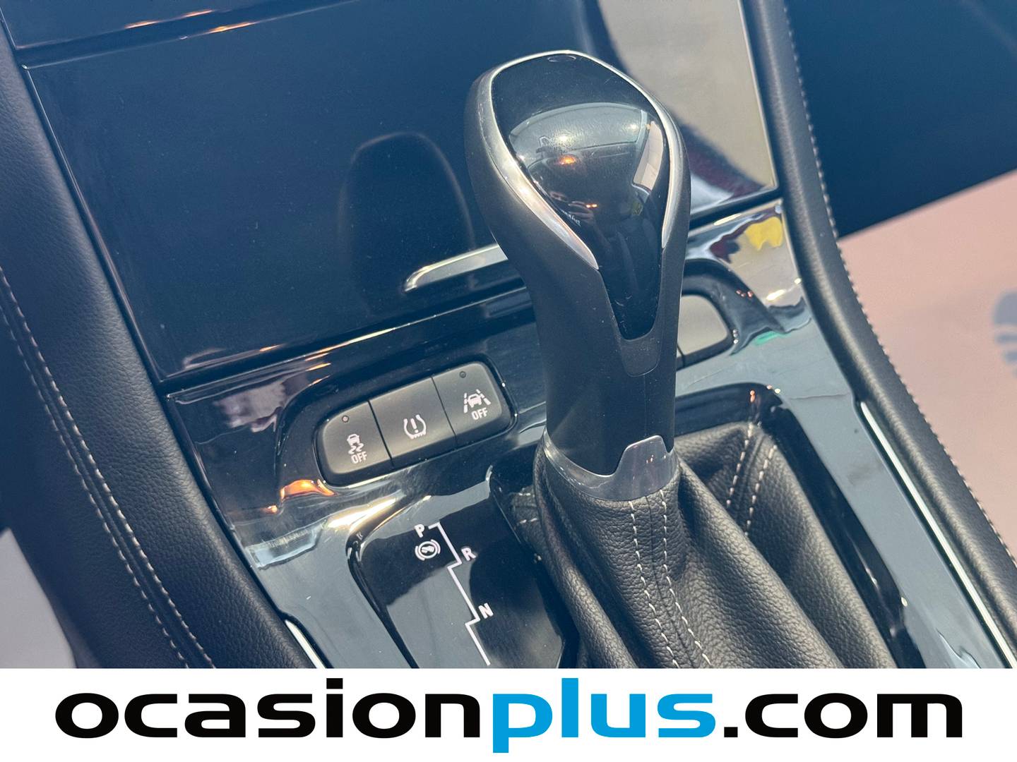 Foto Opel Grandland X Opel Grandland X 1.5 CDTi Ultimate Auto (130 CV)