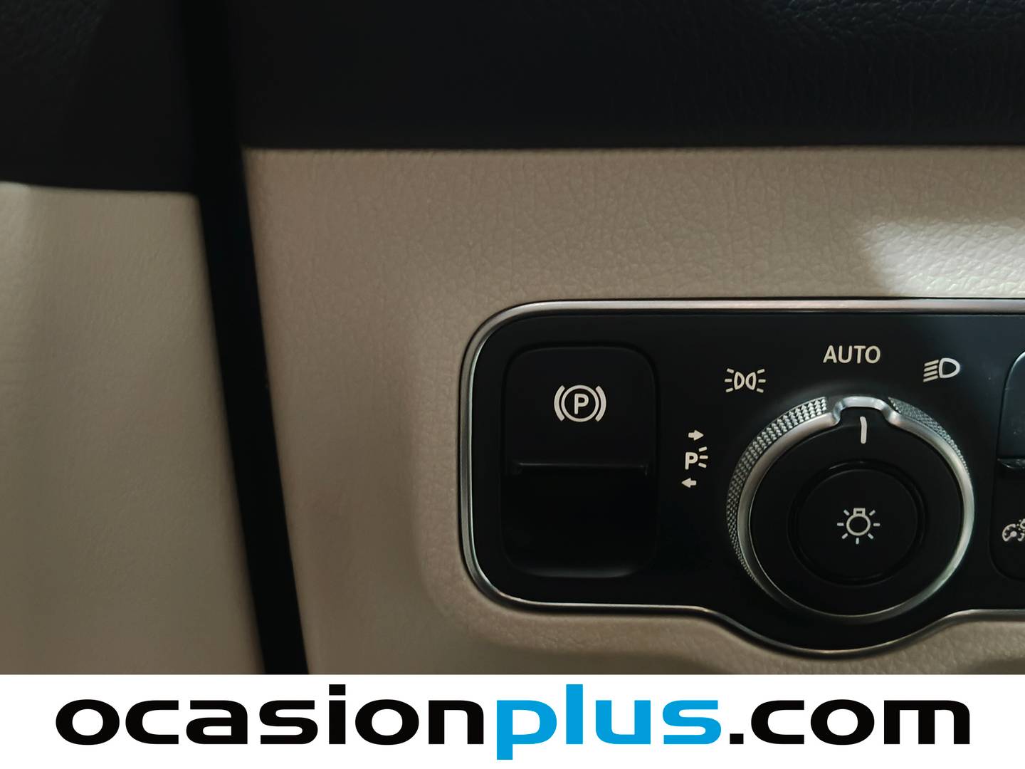 Foto Mercedes GLB Mercedes-Benz GLB GLB 200 d (150 CV)