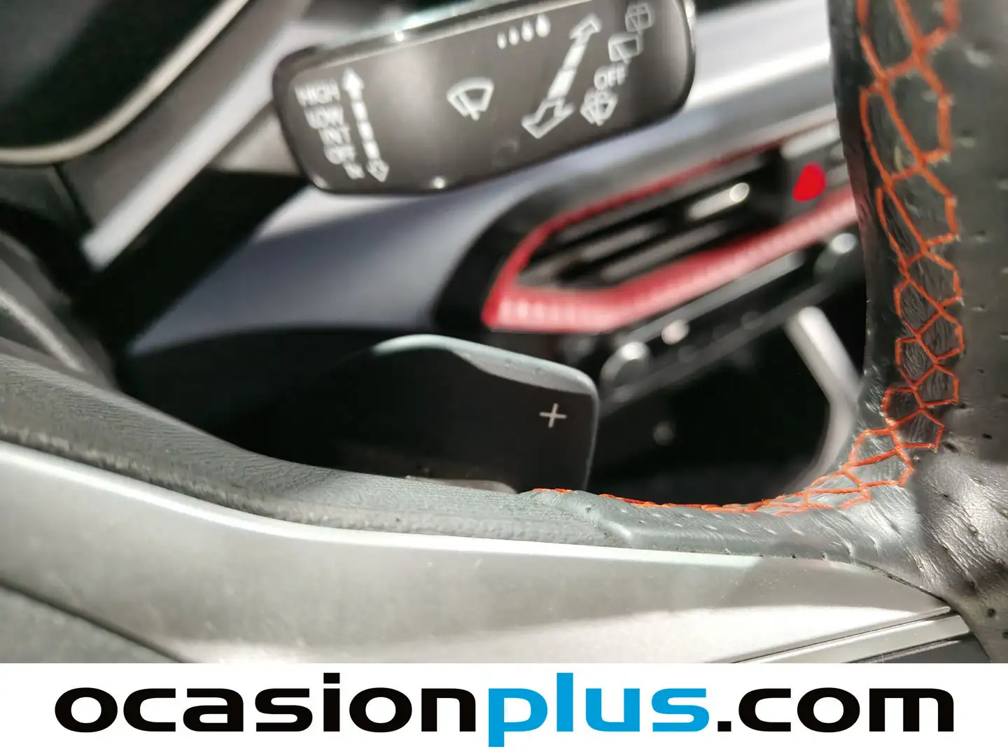 Foto Seat Arona SEAT Arona 1.5 TSI FR XL DSG (150 CV)