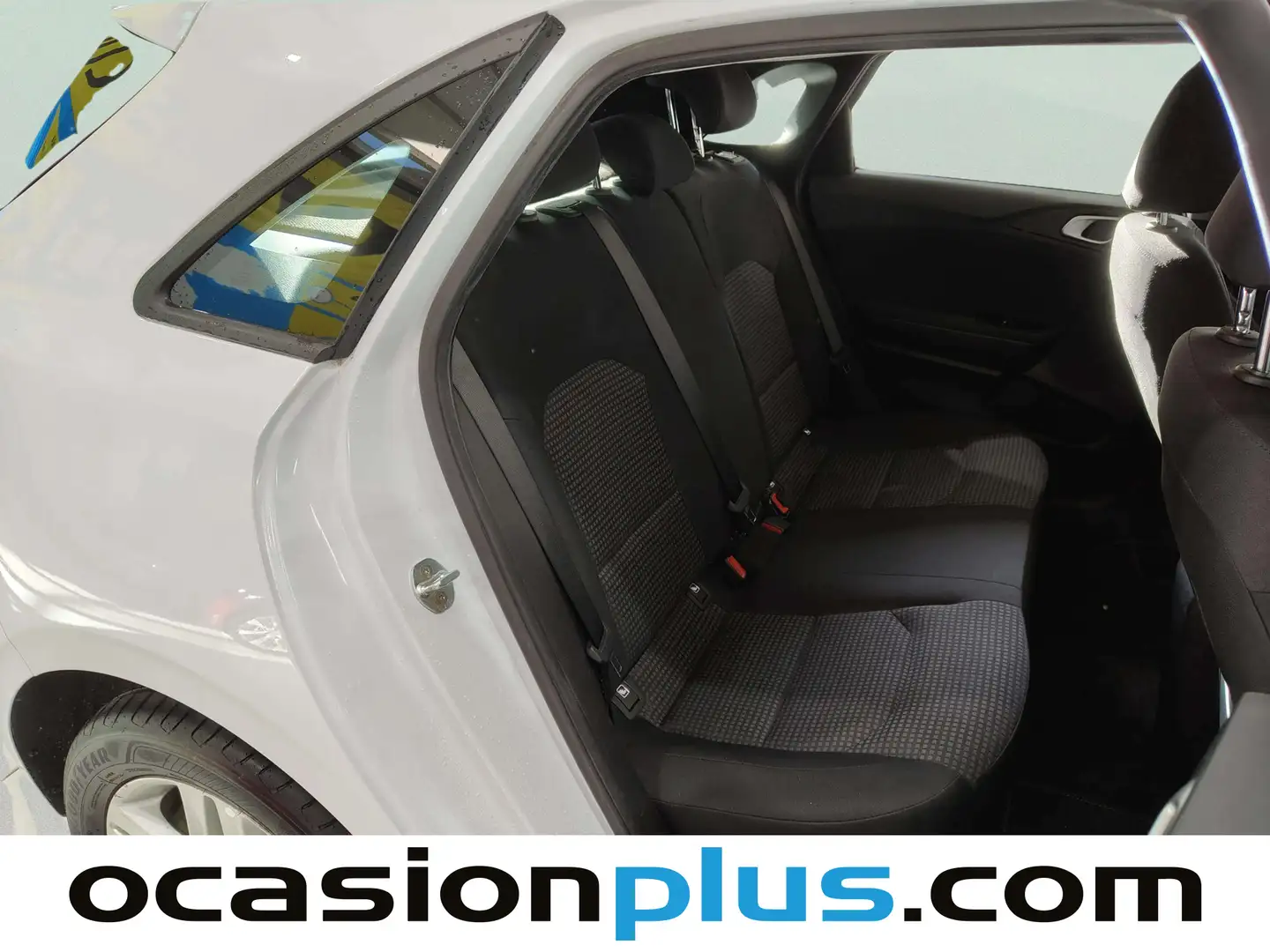 Foto KIA Ceed Kia Ceed 1.6 MHEV iMT Concept (136 CV)