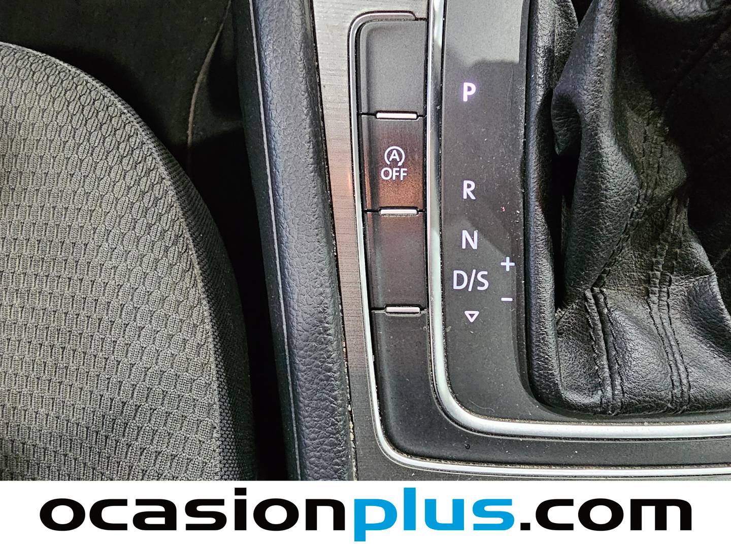 Equipamiento del Volkswagen Golf Volkswagen Golf Advance 1.6 TDI BMT (105 CV) DSG