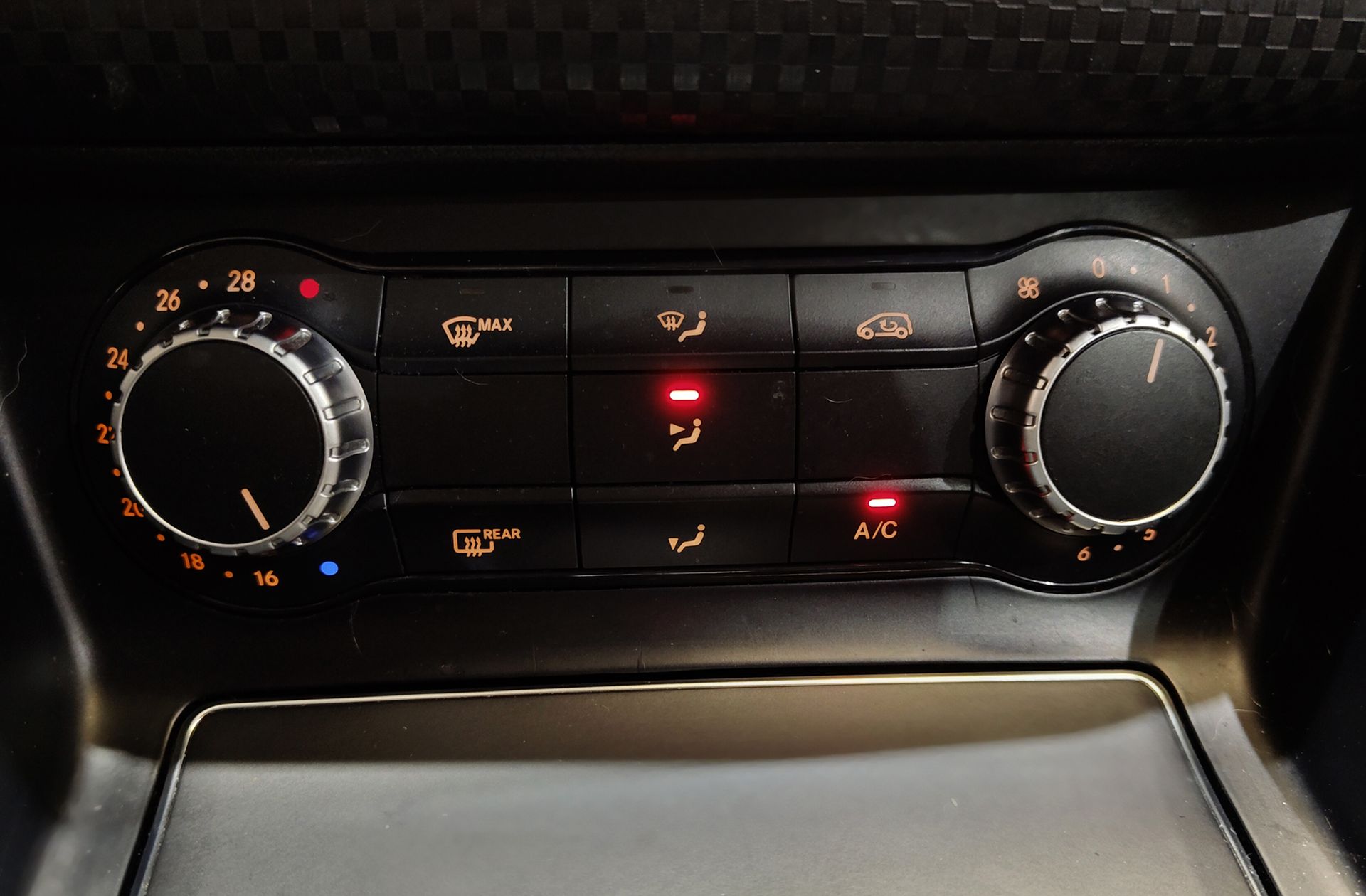 Mercedes-Benz Clase A 180 - foto 36