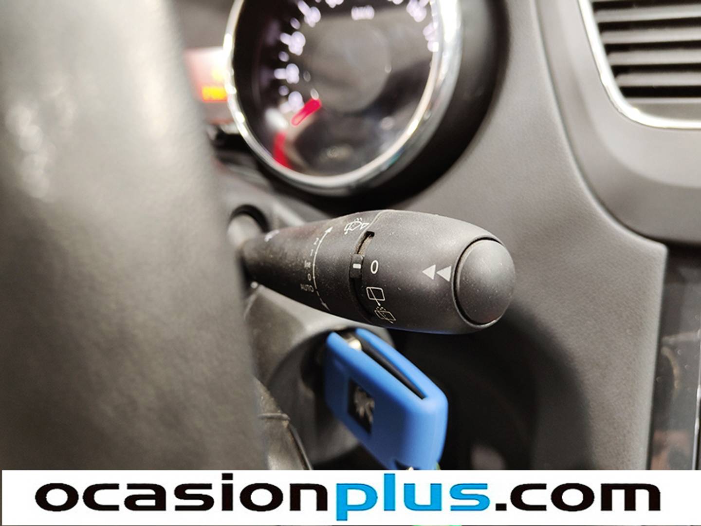 Foto Peugeot 5008 Peugeot 5008 1.6 e-HDI Blue Lion Active FAP ETG6 (115 CV) 7 Plazas