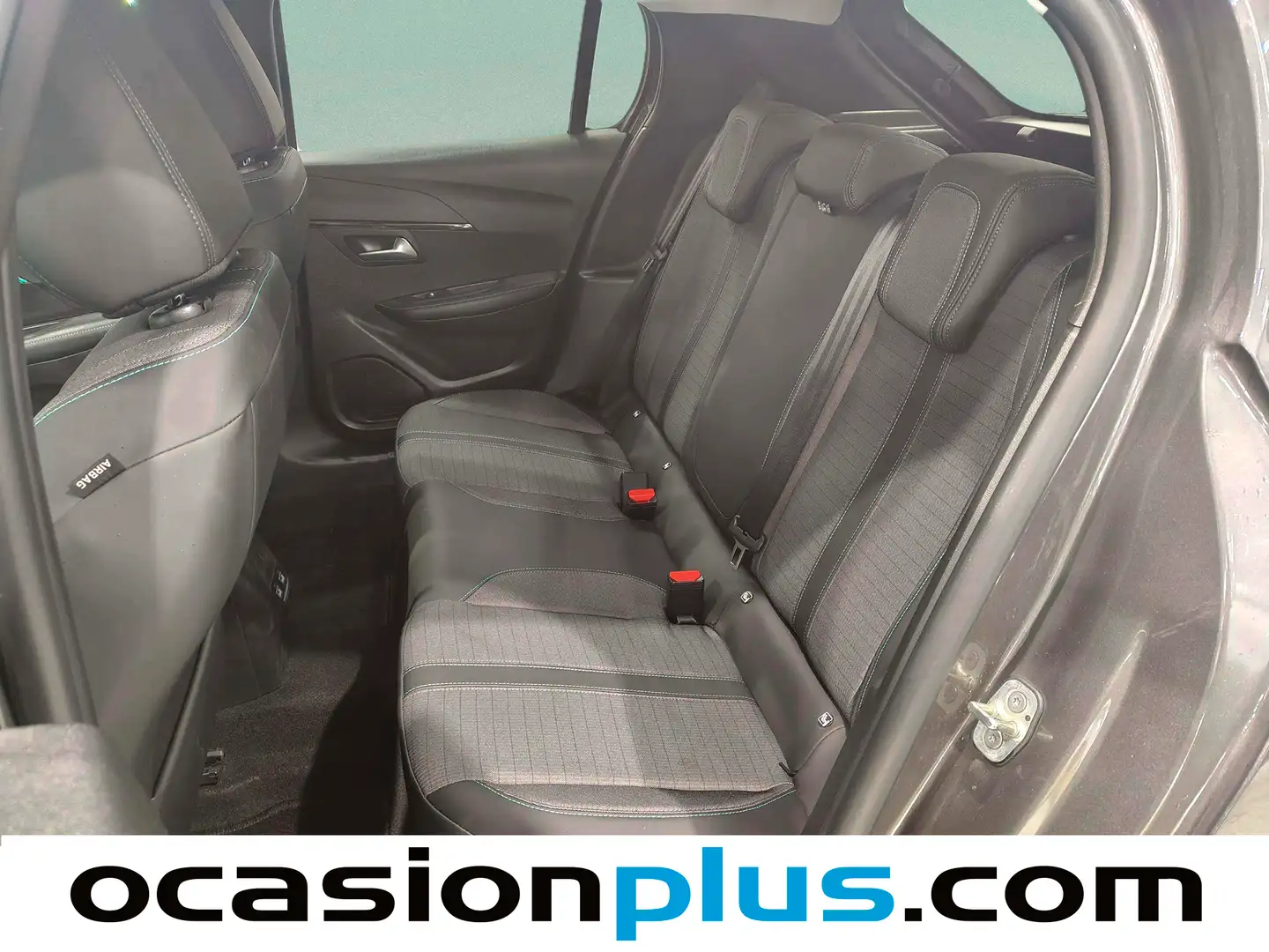 Foto Peugeot 208 Peugeot 208 PureTech 100 Allure (100 CV)