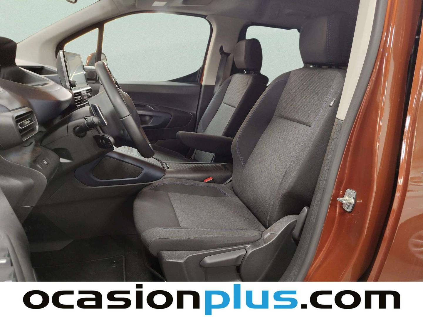 Foto asientos delanteros Peugeot Rifter Peugeot Rifter PureTech 130 S&S Allure Pack Long EAT8 (130 CV)