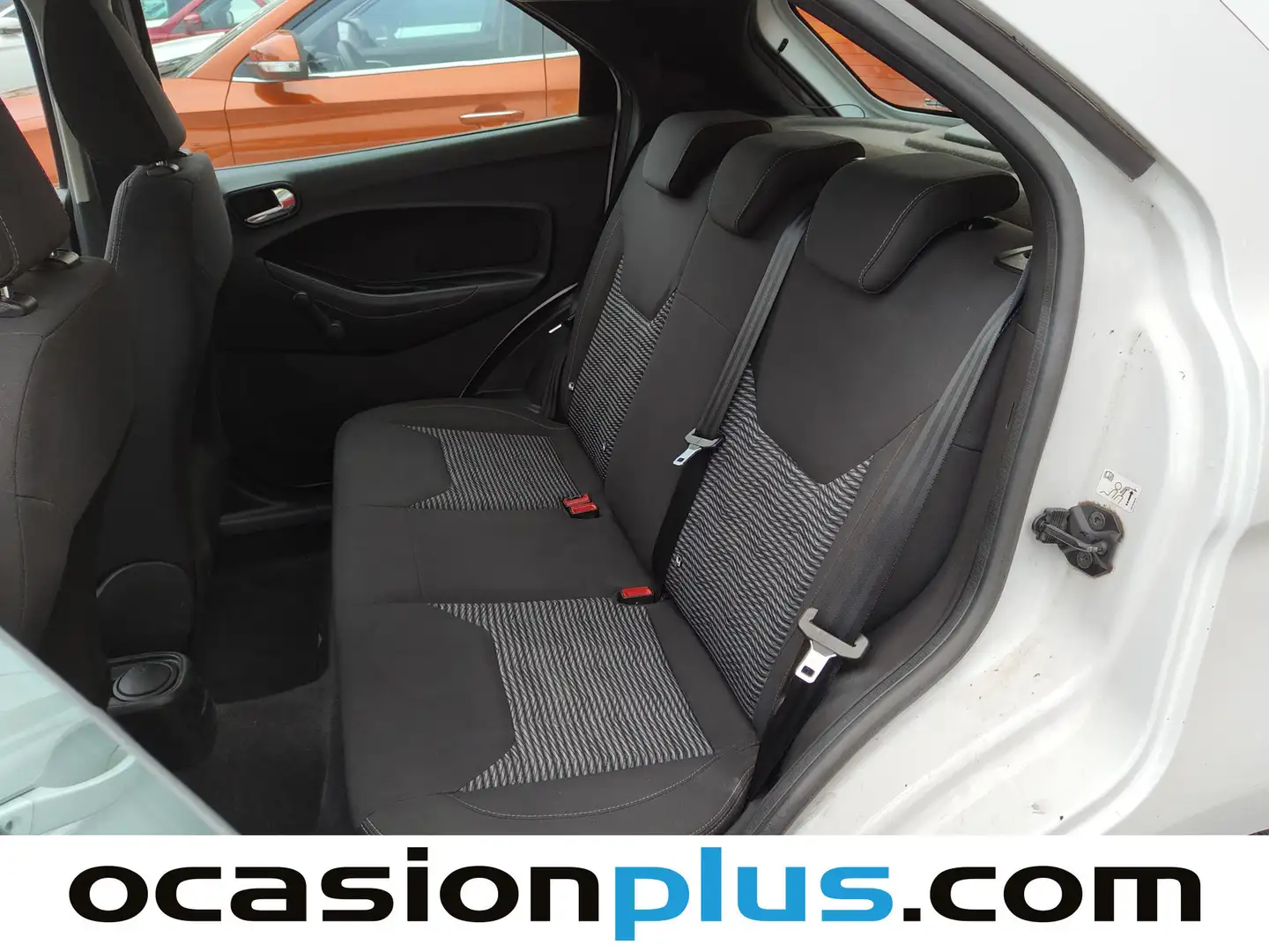 Foto Ford Ka+ Ford Ka+ 1.2 Ti-VCT Essential (70 CV)