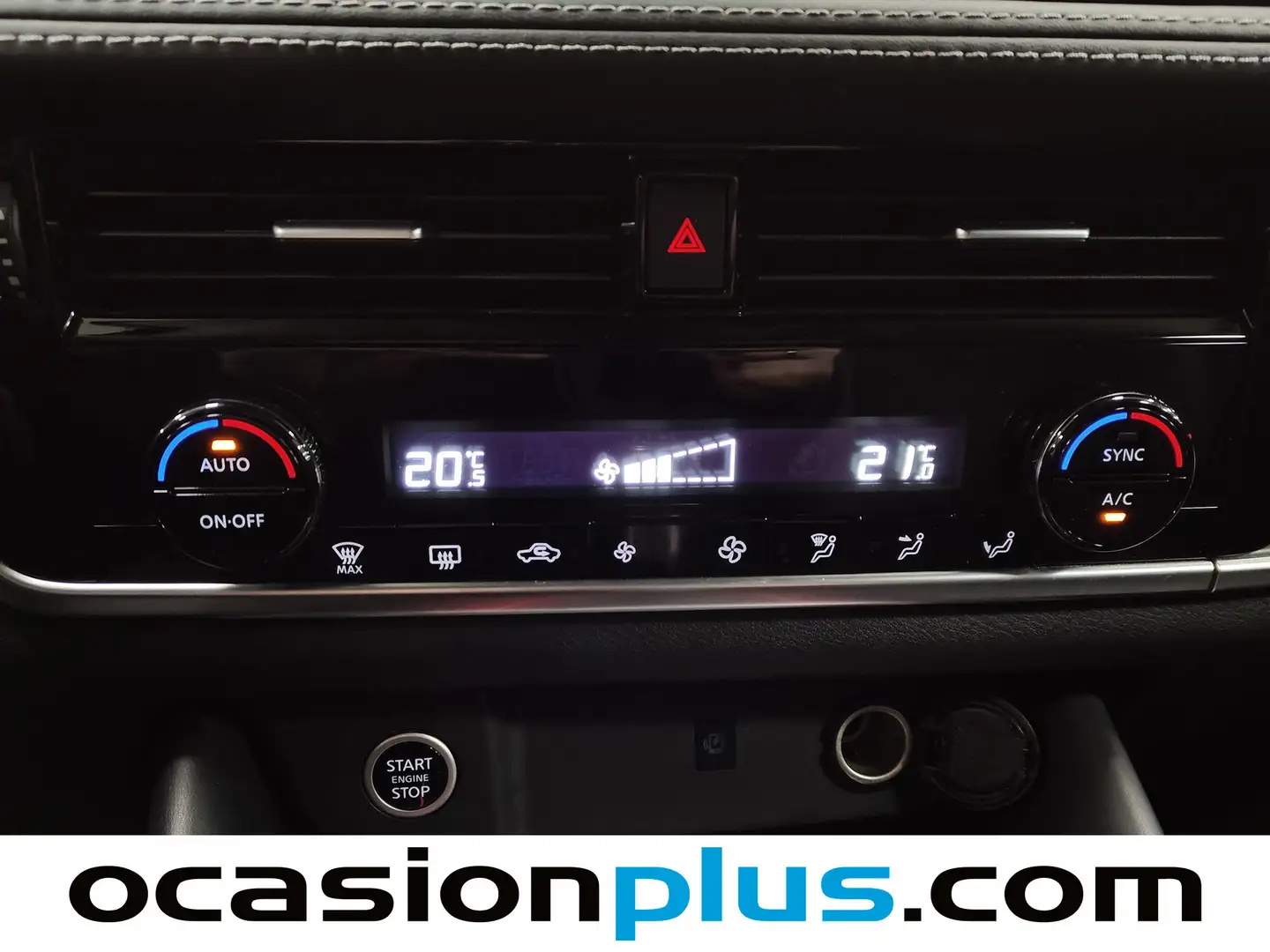 Foto Nissan QASHQAI Nissan Qashqai DIG-T 140 N-Connecta (140 CV)