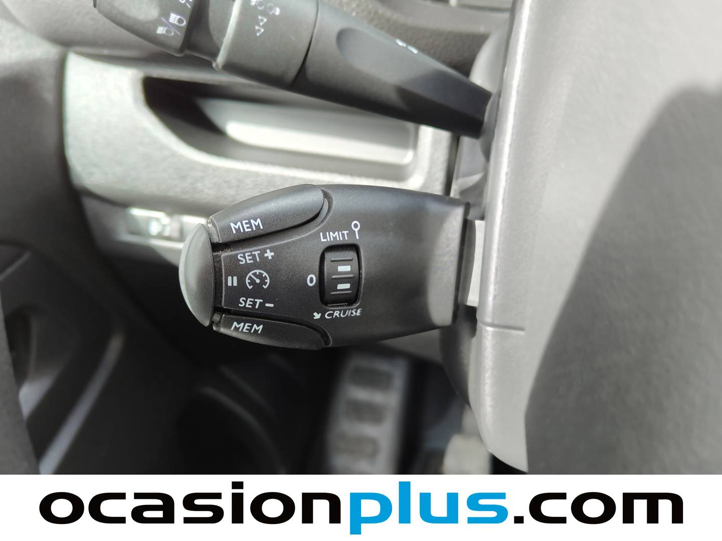 Acabados Peugeot Expert Peugeot Expert Furgon BlueHDi 120 S&S Standard (120 CV)