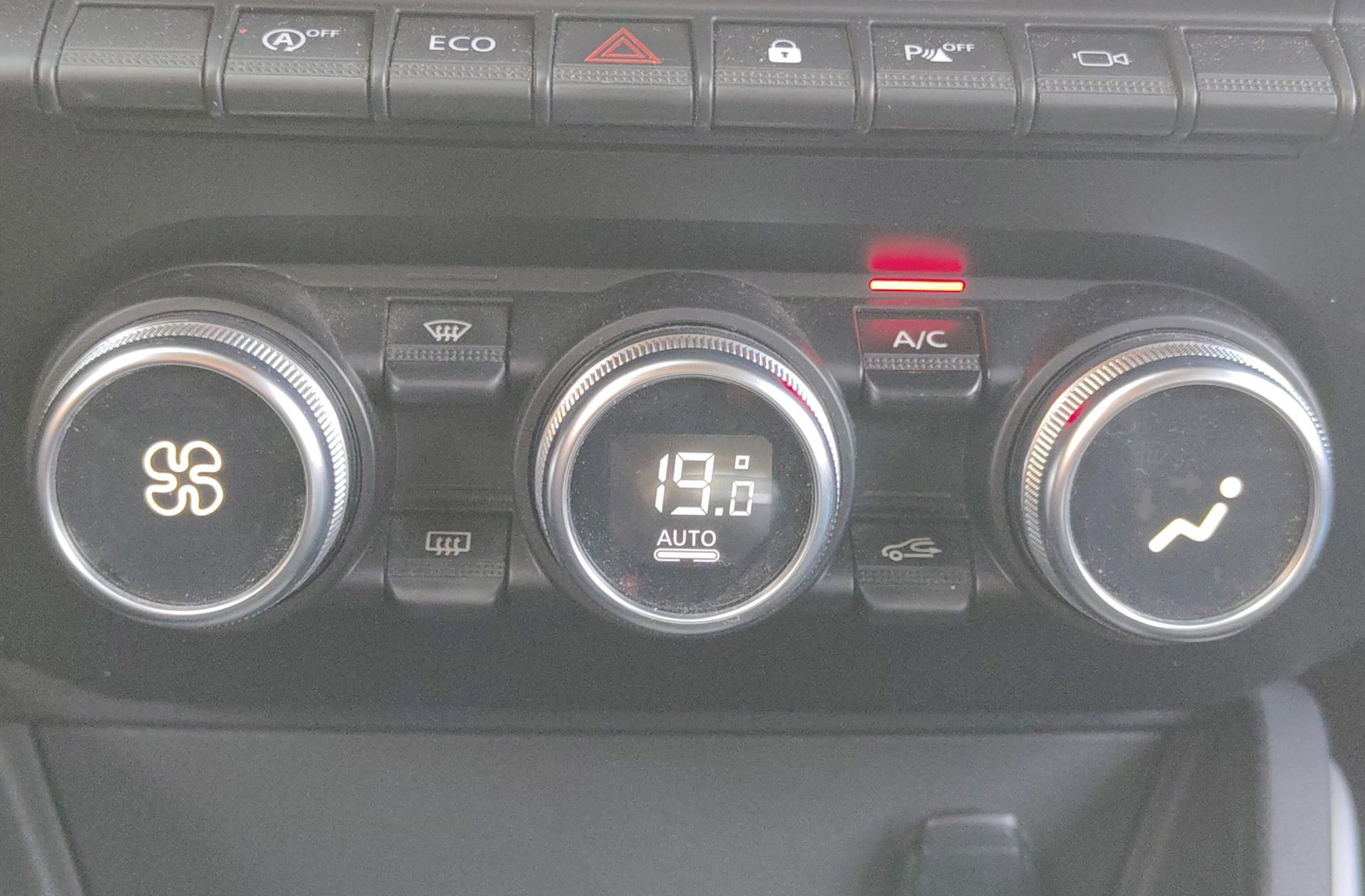 Dacia Duster Prestige TCe 4x2 - foto 33