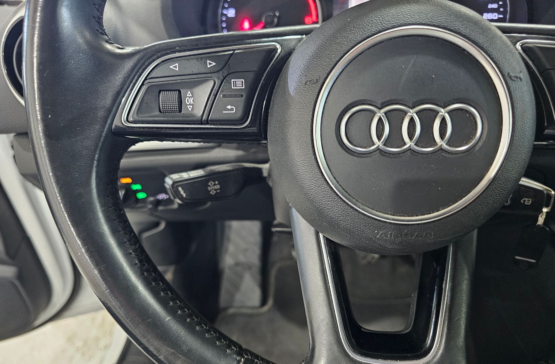 Audi A3 1.6 TDI sport edition - foto 25