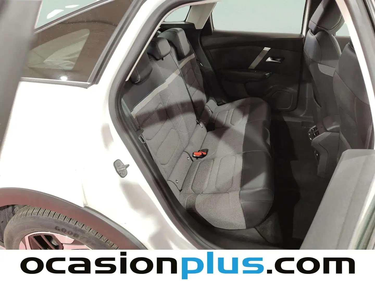 Foto Citroën C4 Citroen C4 PureTech 130 S&S 6v Feel Pack (130 CV)