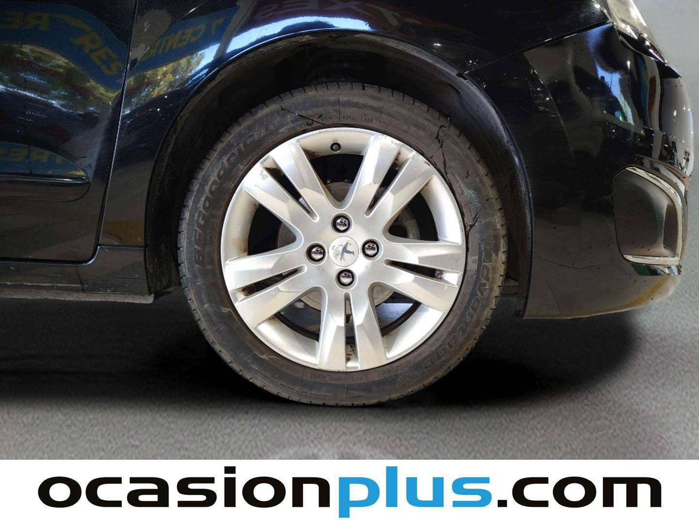 Extras del Peugeot 5008 Peugeot 5008 1.6 HDI Style  (115 CV) 7 Plazas