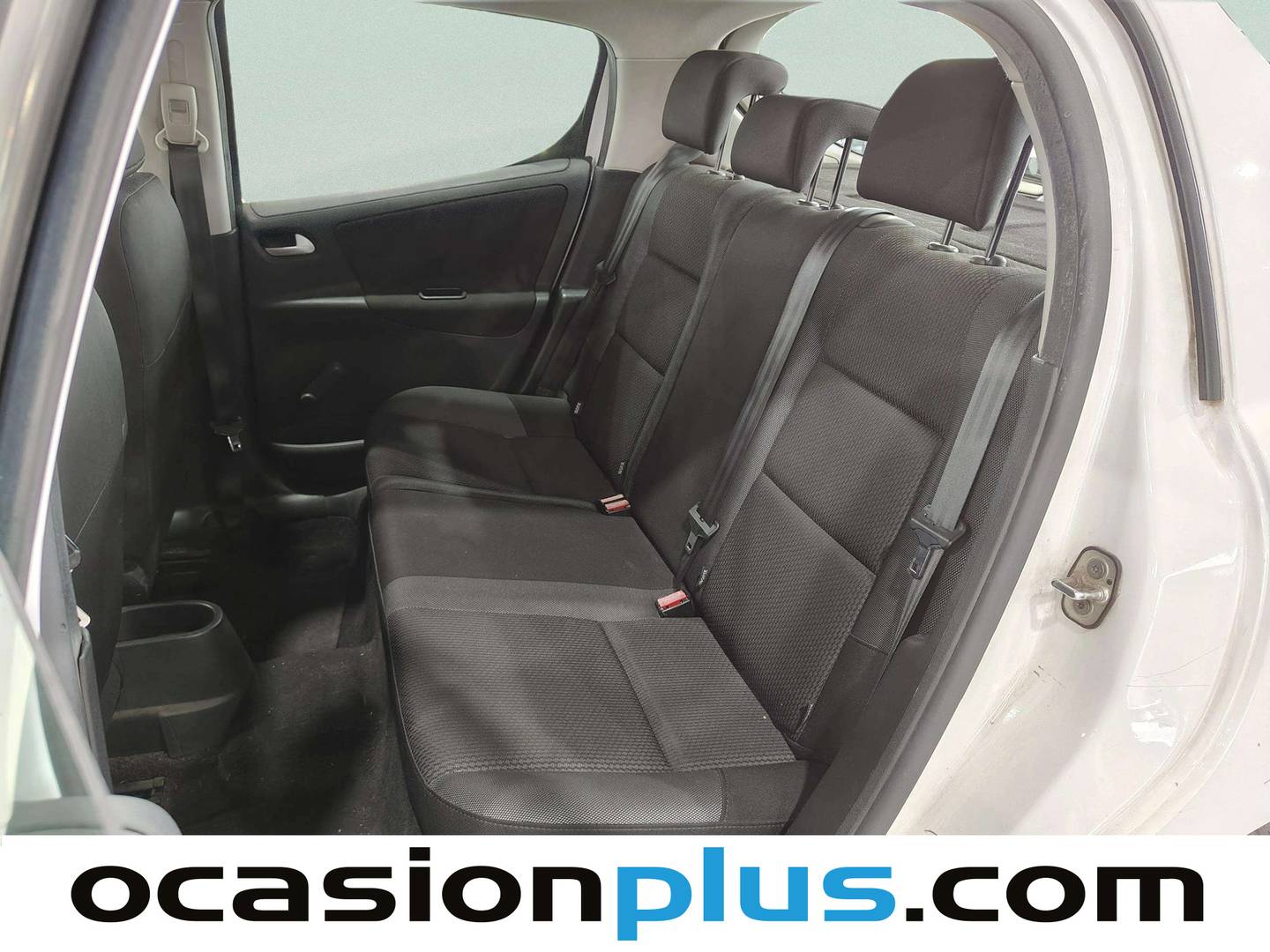 Foto asientos traseros Peugeot 207 Peugeot 207 1.4 Confort (75 CV)