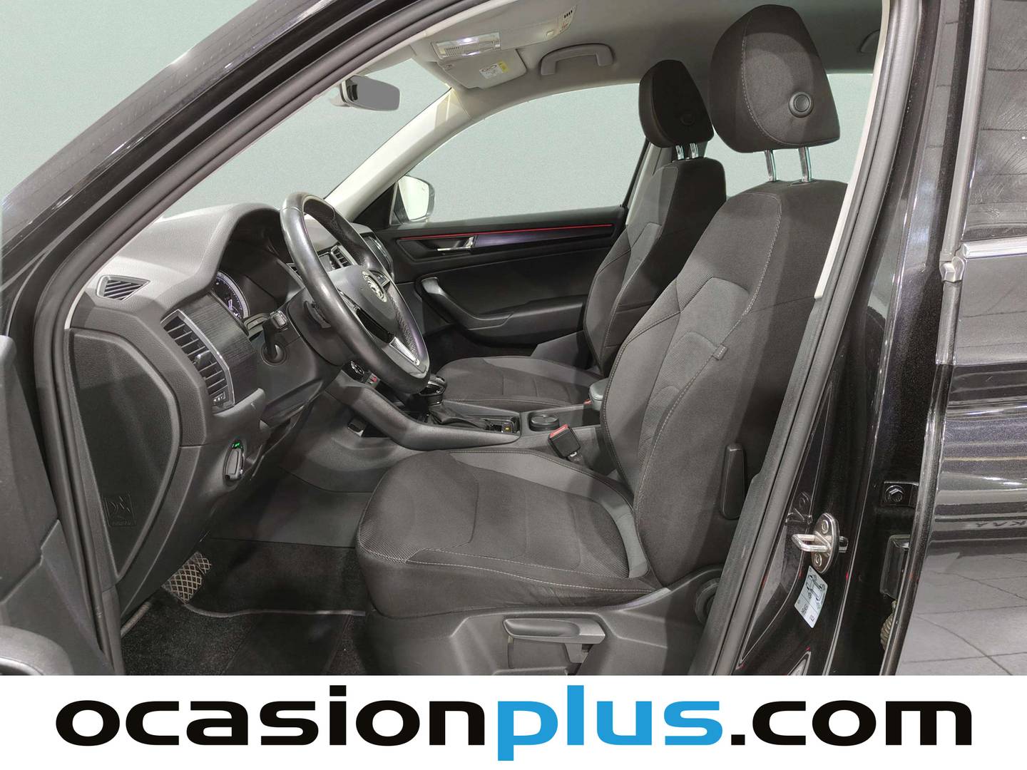 Foto asientos delanteros Skoda Kodiaq Skoda Kodiaq 2.0 TDI Ambition 4x2 DSG (150 CV) 7 PLAZAS