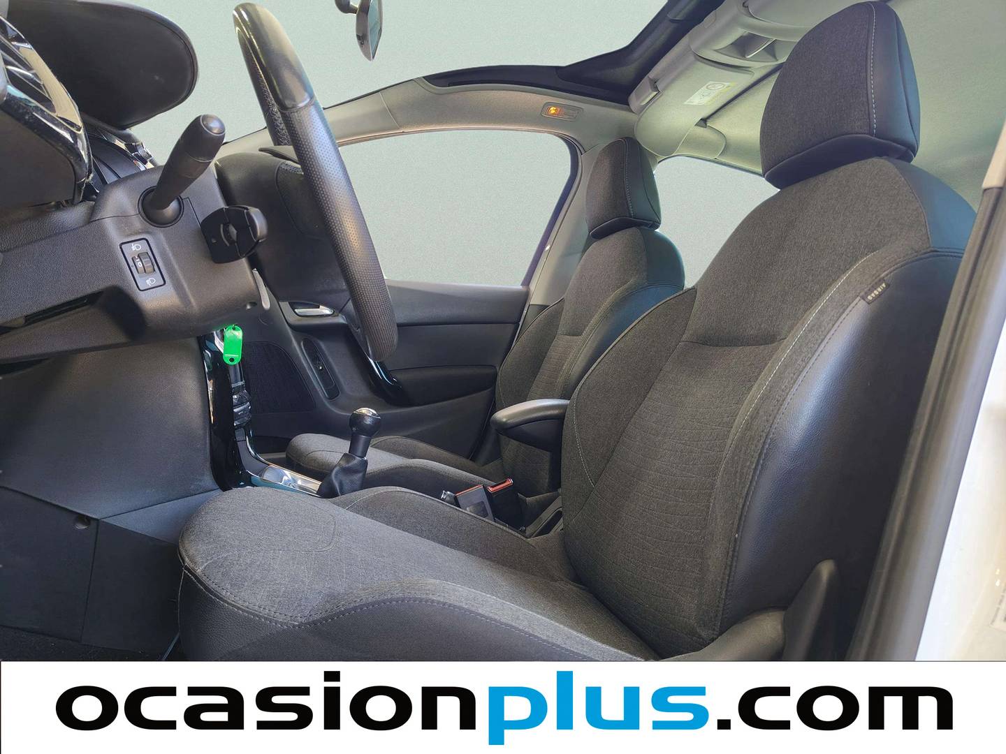 Foto asientos delanteros Citroën C3 Citroën C3 PureTech 82 Feel Edition (82 CV)