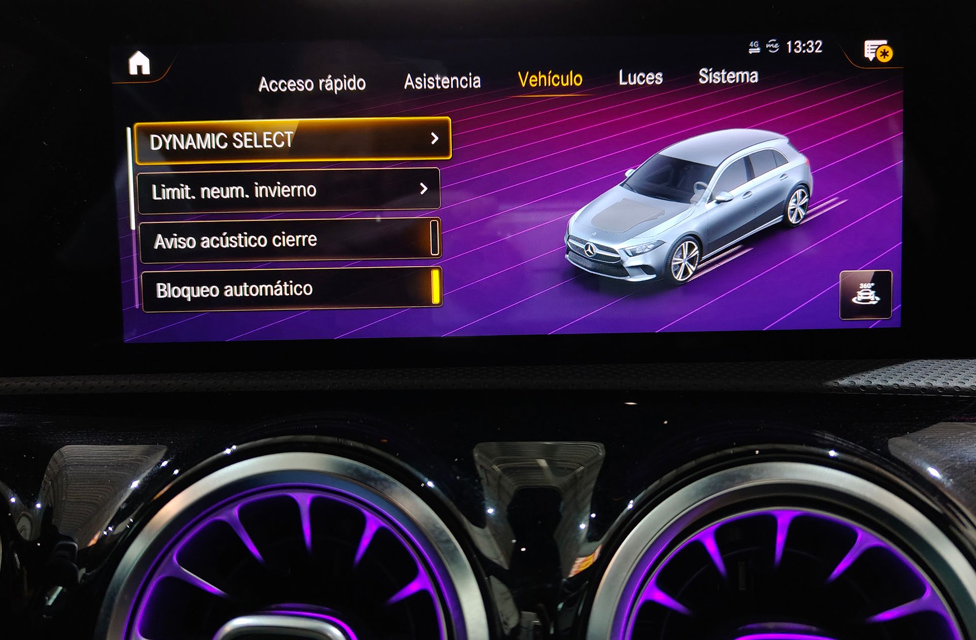 Mercedes-Benz Clase A 220 Pack AMG - foto 19