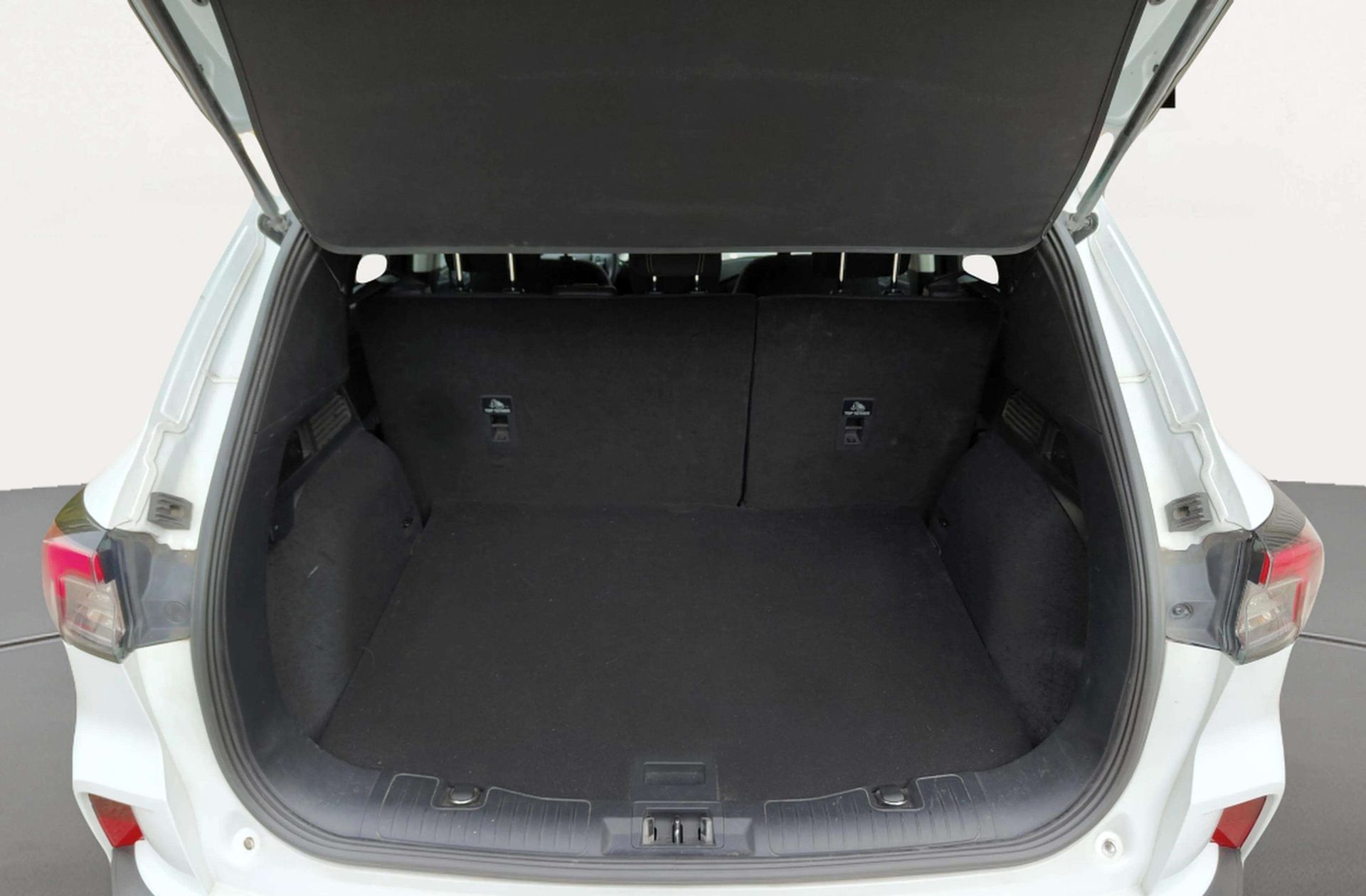 Ford Kuga 1.5 EcoBlue Titanium - foto 17
