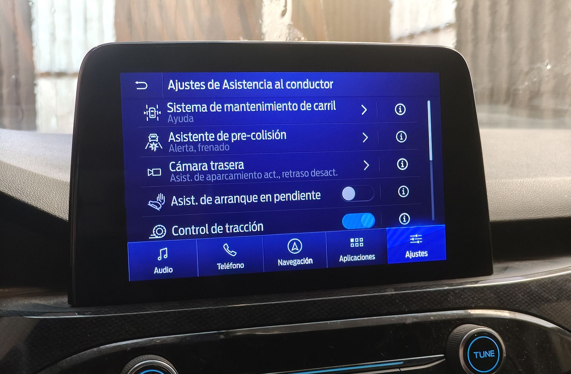 Ford Kuga 1.5 EcoBlue ST-Line - foto 9
