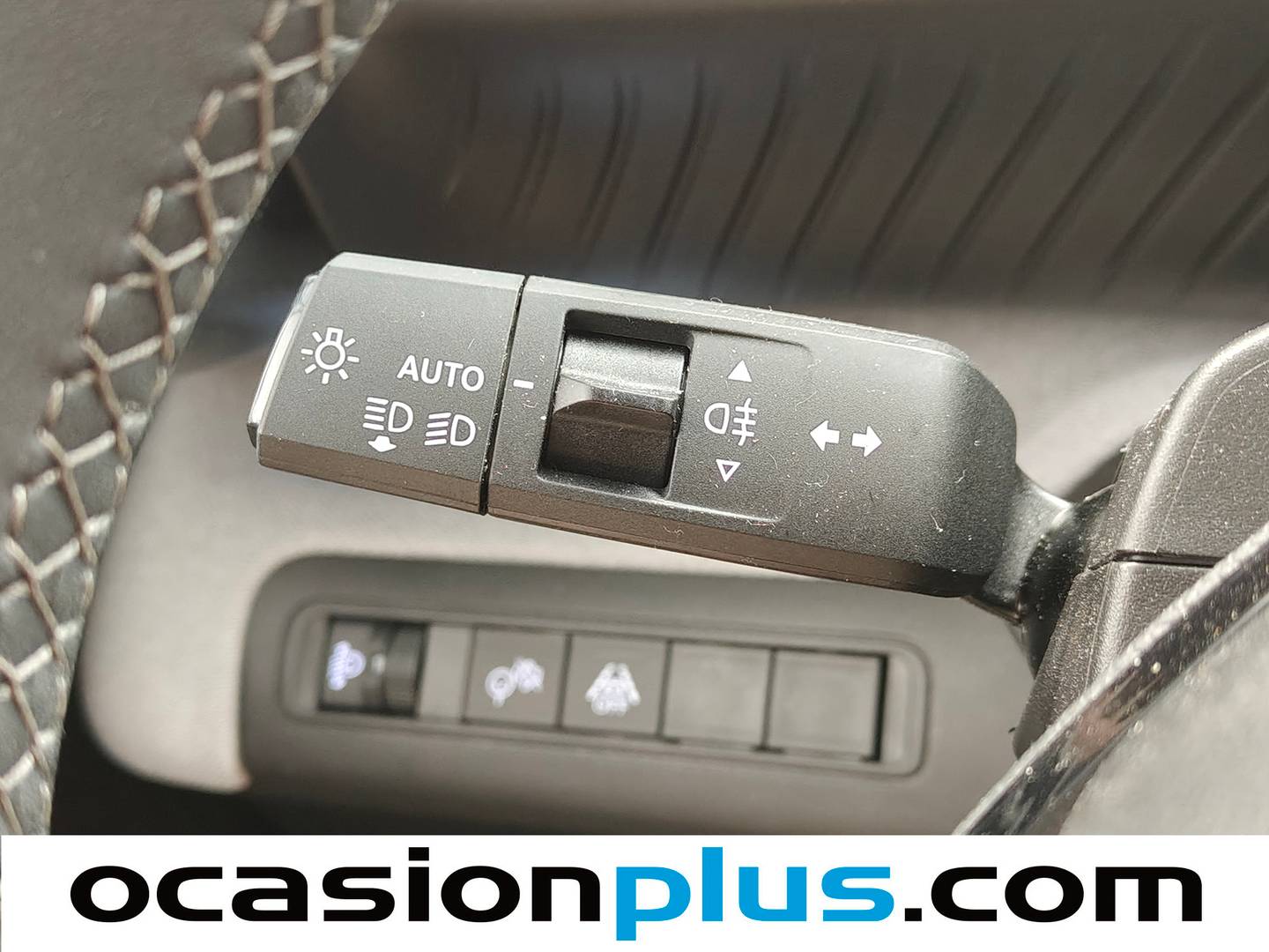 Acabados Citroën C3 Aircross Citroën C3 Aircross Hybrid 136 ë-DCS6 You+Pack Plus (136 CV)