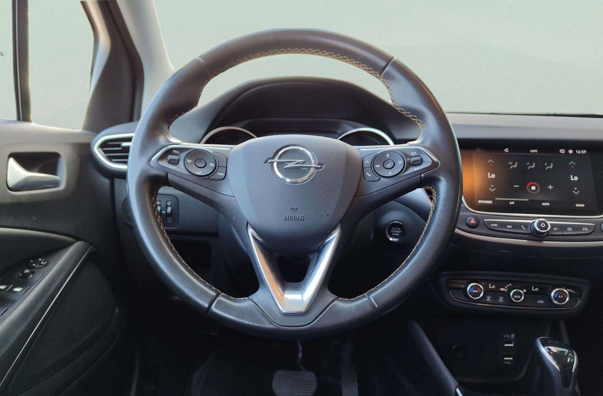 Opel Crossland 1.2 Innovation - foto 25