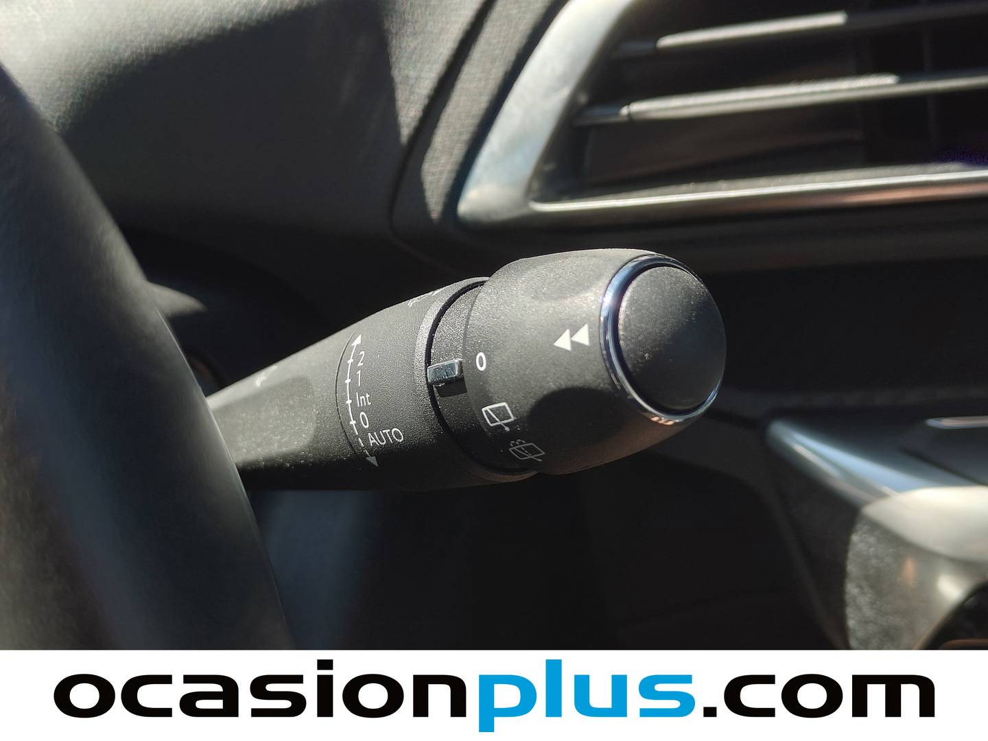 Foto Peugeot 5008 Peugeot 5008 PureTech 130 Allure Pack EAT8 (130 CV) 7 Plazas