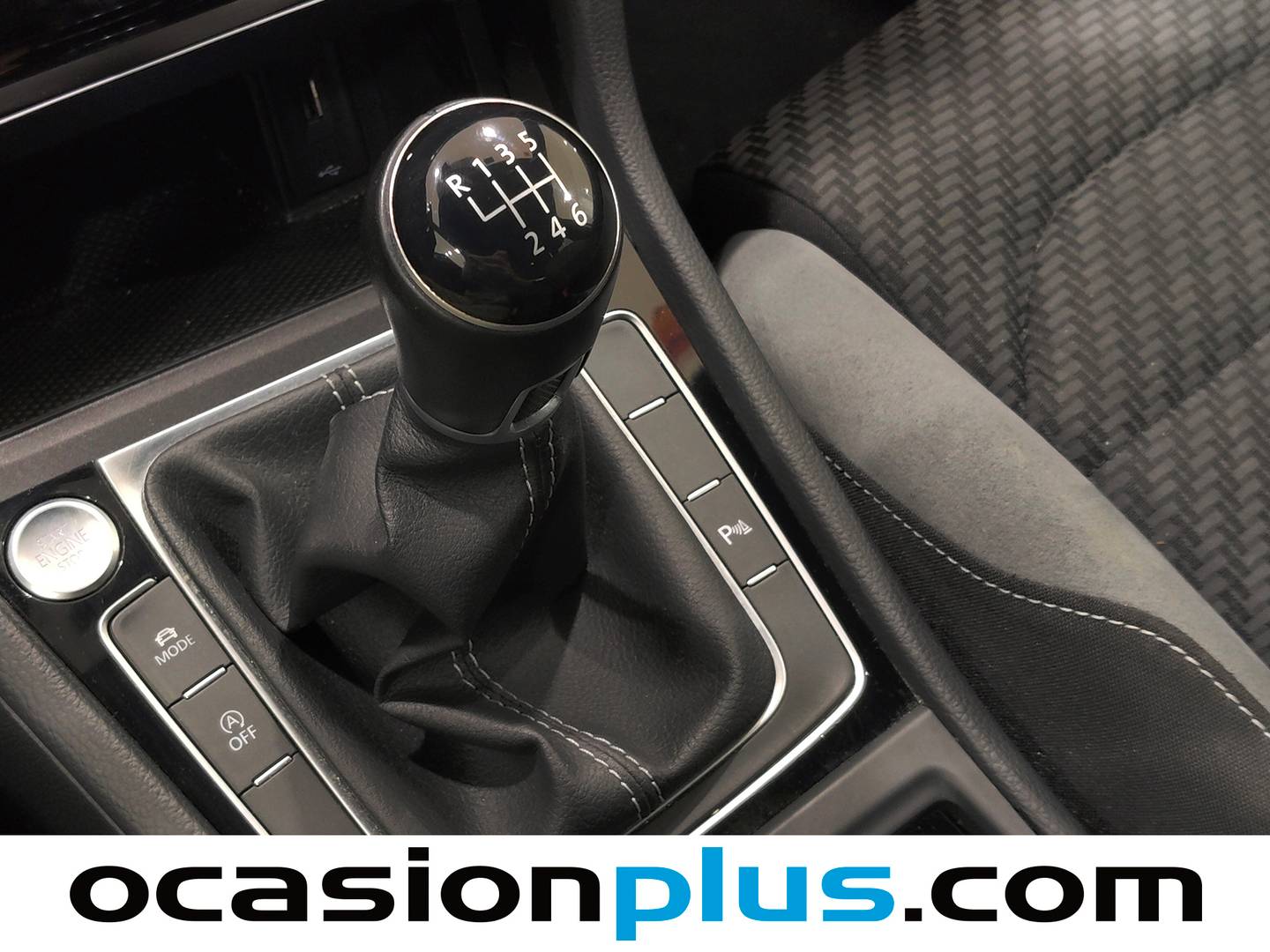 Volkswagen Golf Volkswagen Golf Sport R-Line 1.5 TSI (150 CV) de segunda mano