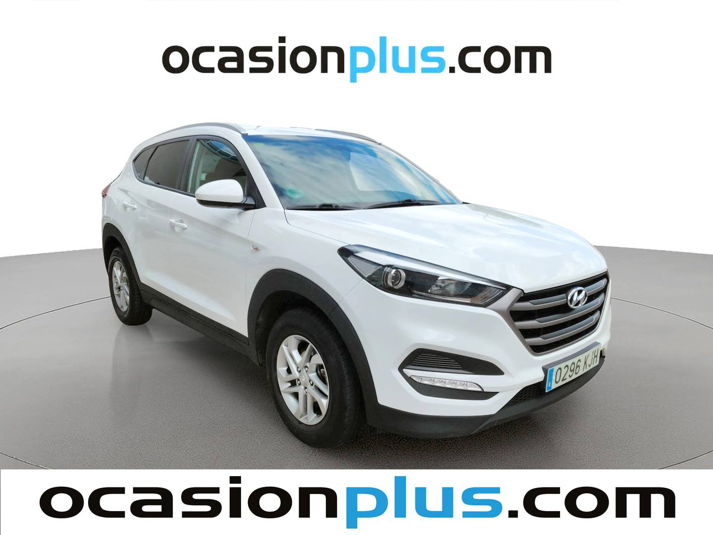 Foto delantera Hyundai Tucson Hyundai Tucson 1.6 GDI BlueDrive Essence 4x2 (131 CV) derecha