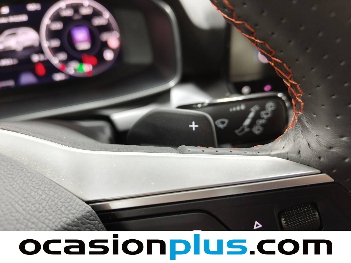 Foto Seat León SEAT León ST 1.5 eTSI S&S FR Go L DSG  (150 CV)