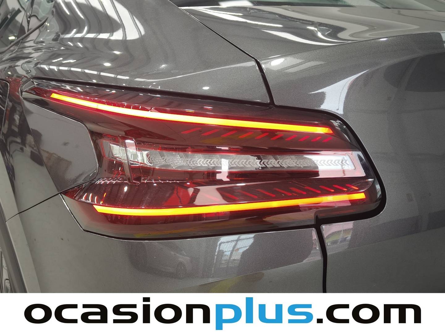 Foto Citroën C4 X Citroen C4 X PureTech 130 S&S Plus EAT8 (131 CV)