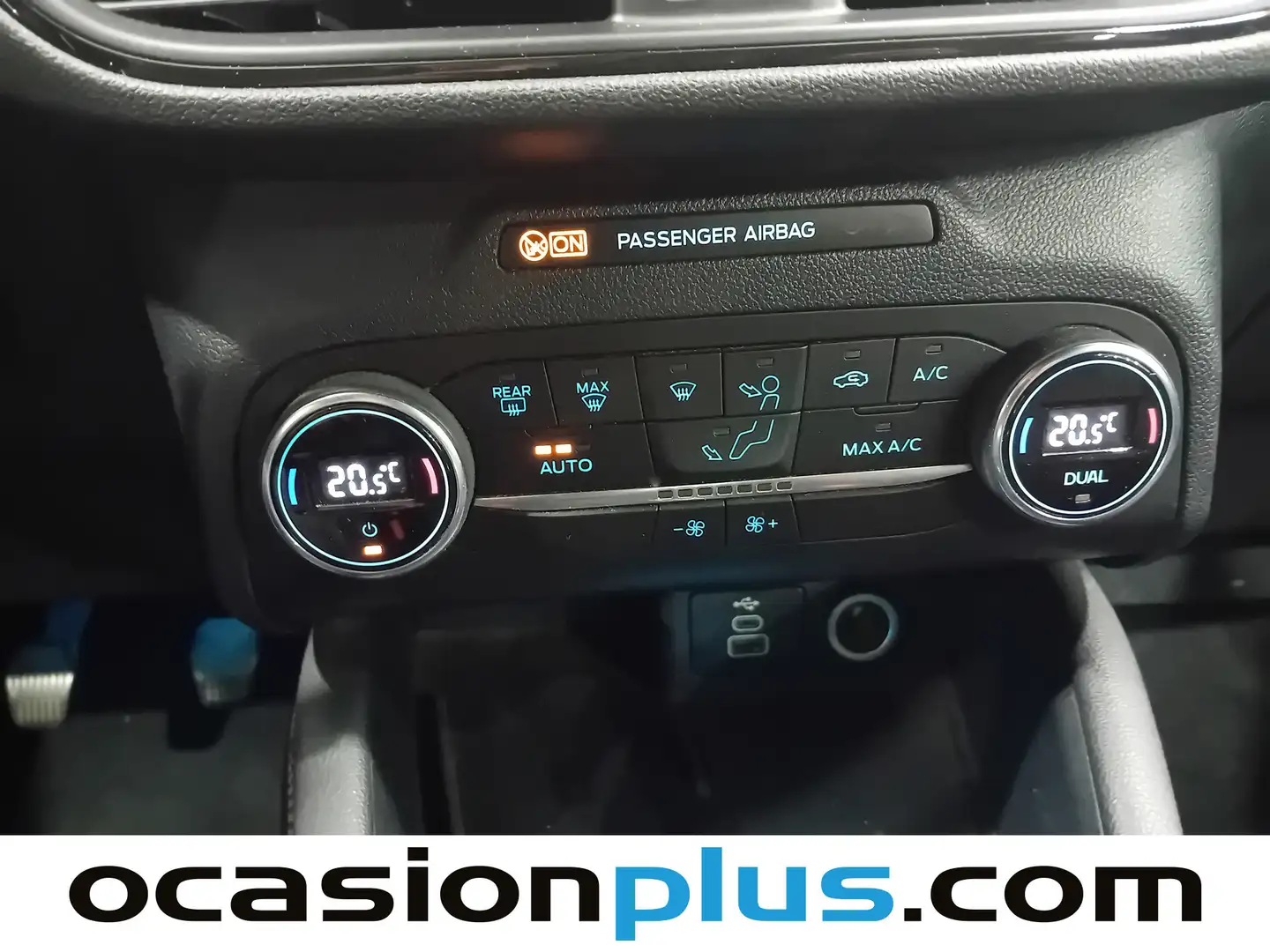 Foto Ford Kuga Ford Kuga 1.5 EcoBlue ST-Line (120 CV)