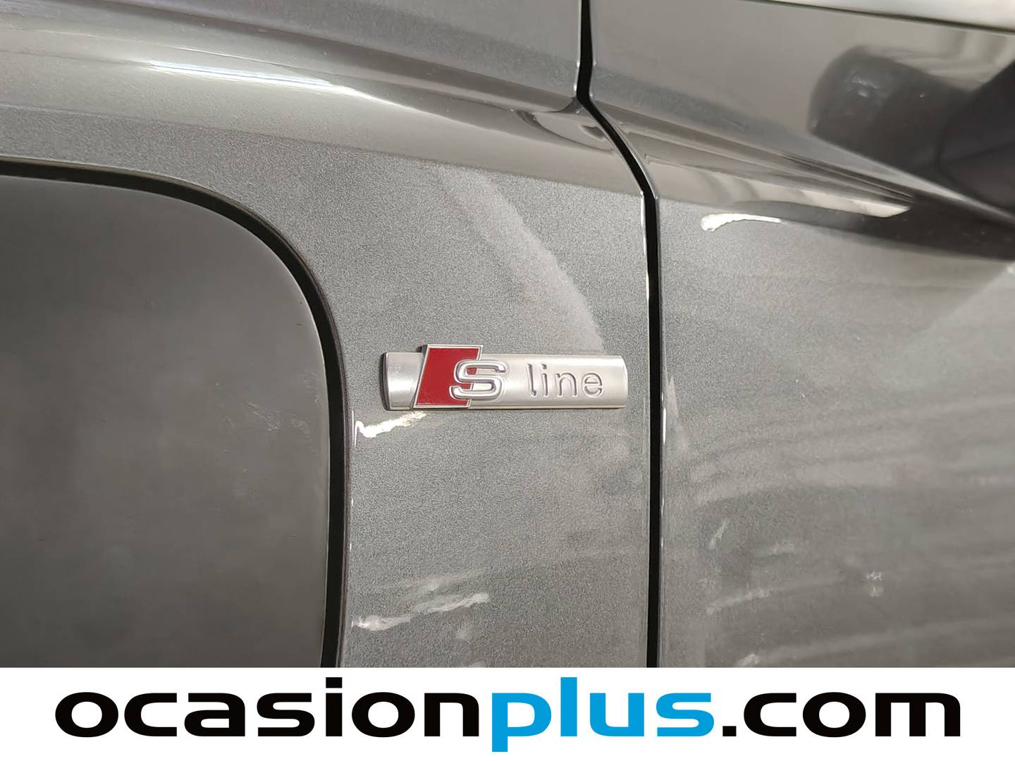 Extras y acabados del Audi Q3 Audi Q3 TFSIe S line 45 TFSI e (245 CV) S tronic Pack S-line