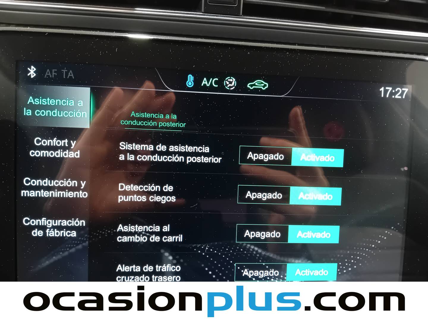 Acabados MG ZS MG ZS 1.0T Luxury Auto (111 CV)