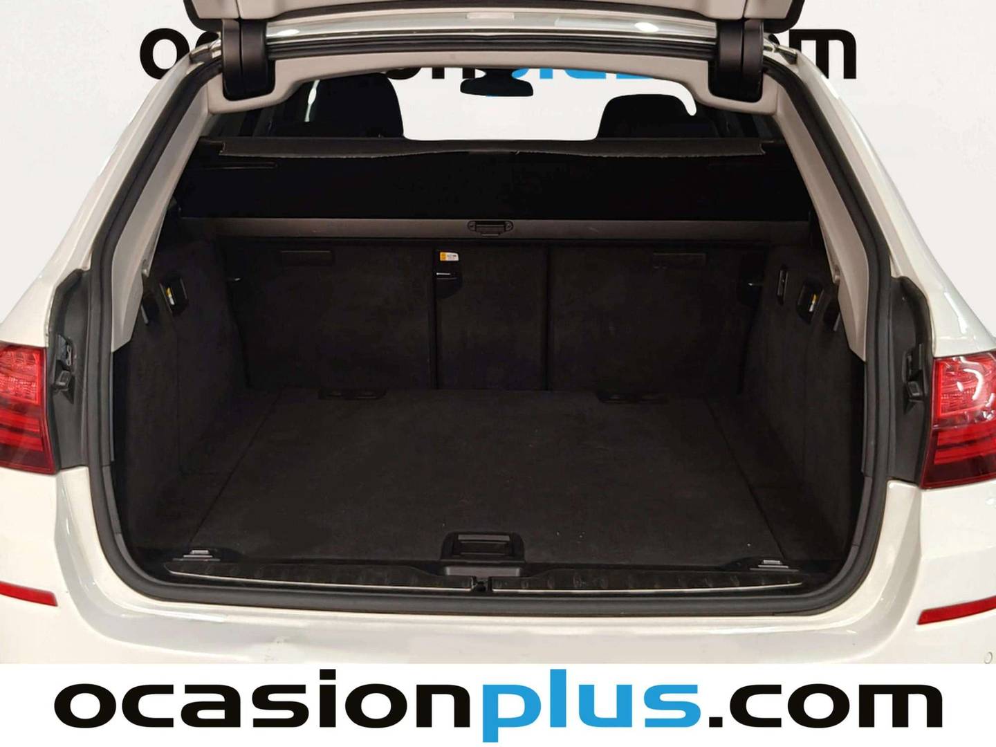 Fotos maletero BMW Serie 5 BMW Serie 5 520d Touring (184 CV)